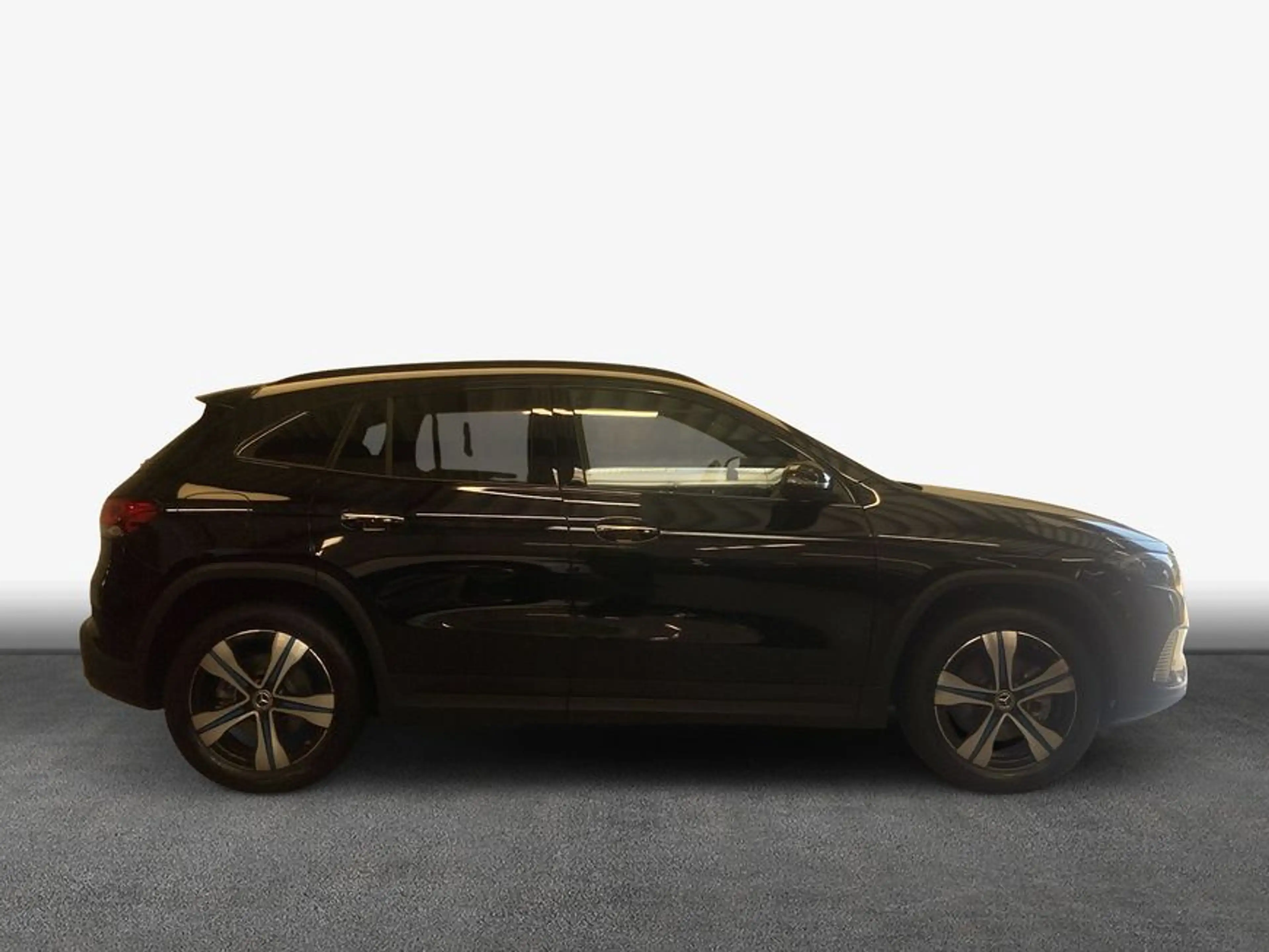 Mercedes-Benz EQA 300 EQA — photo 5
