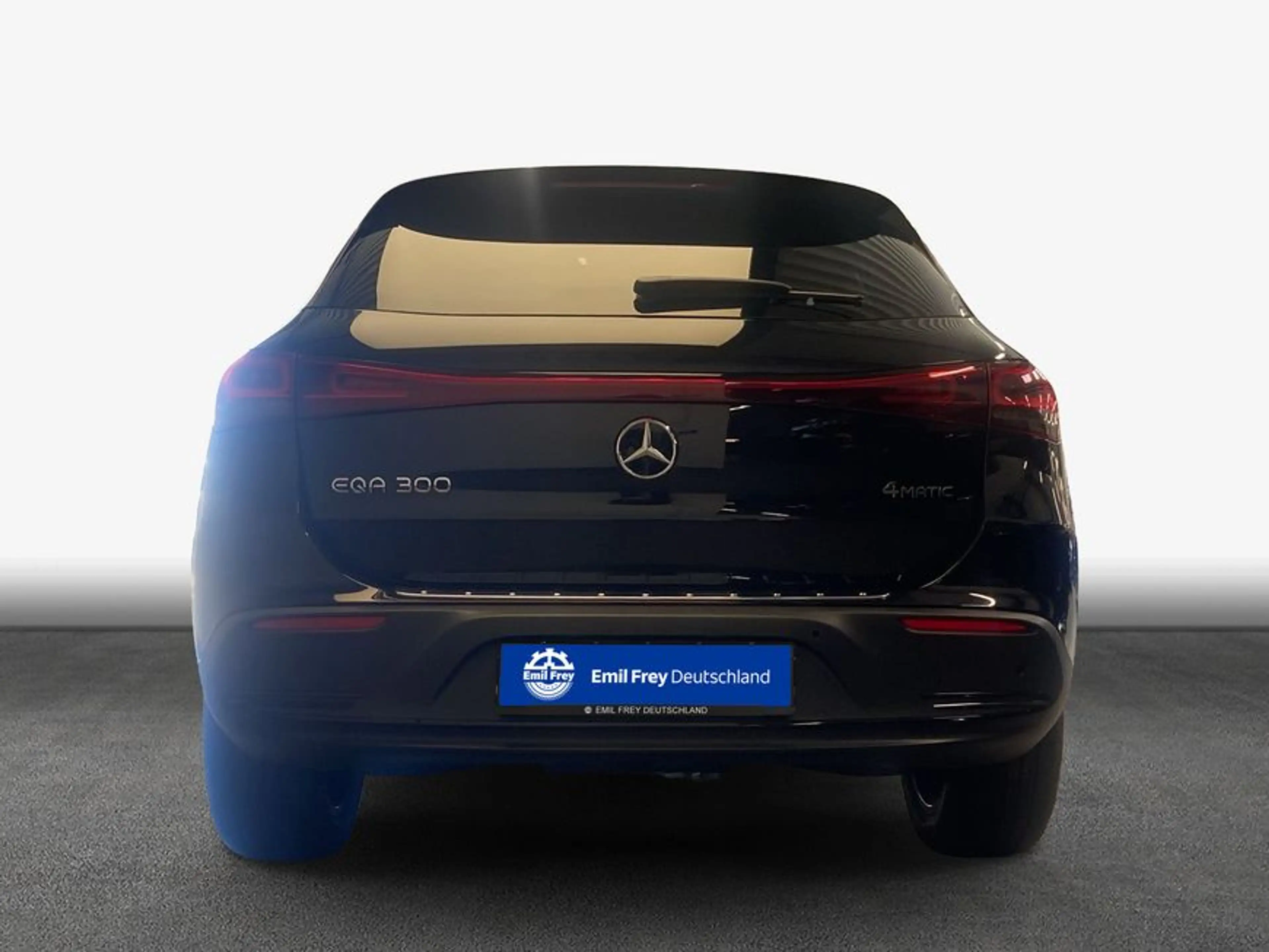 Mercedes-Benz EQA 300 EQA — photo 6
