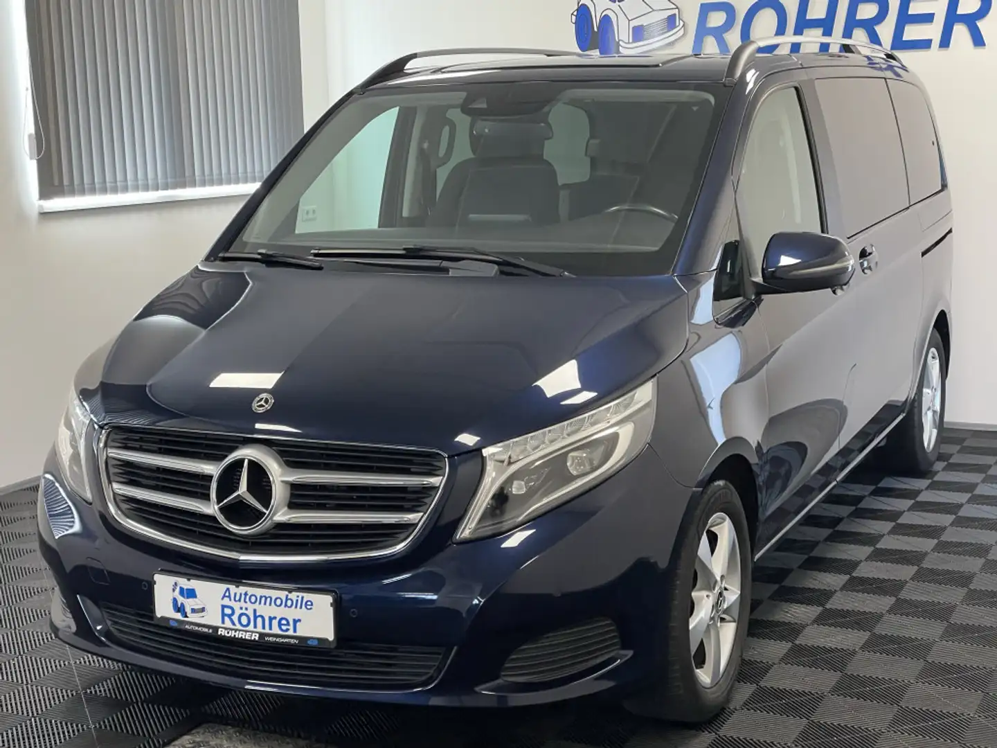 Mercedes-Benz V 250 d BlueEfficiency Sportpaket 7-Sitze LED Blau - 1