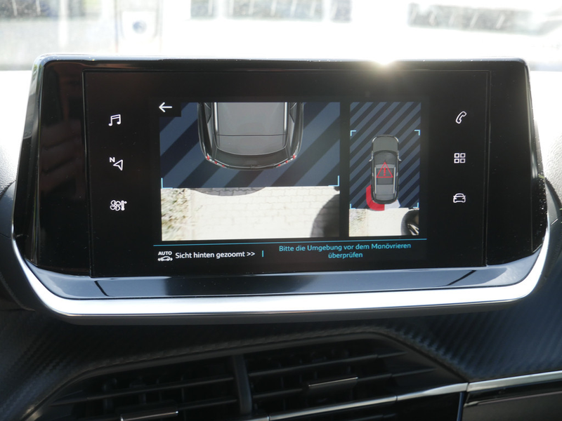 Peugeot e-2008 — photo 10
