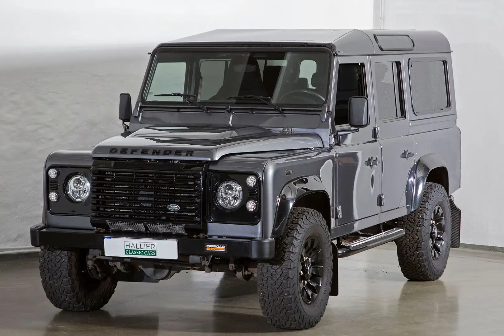 Land Rover Defender 110 SE, Leder, Alcantara Himmel Grijs - 1