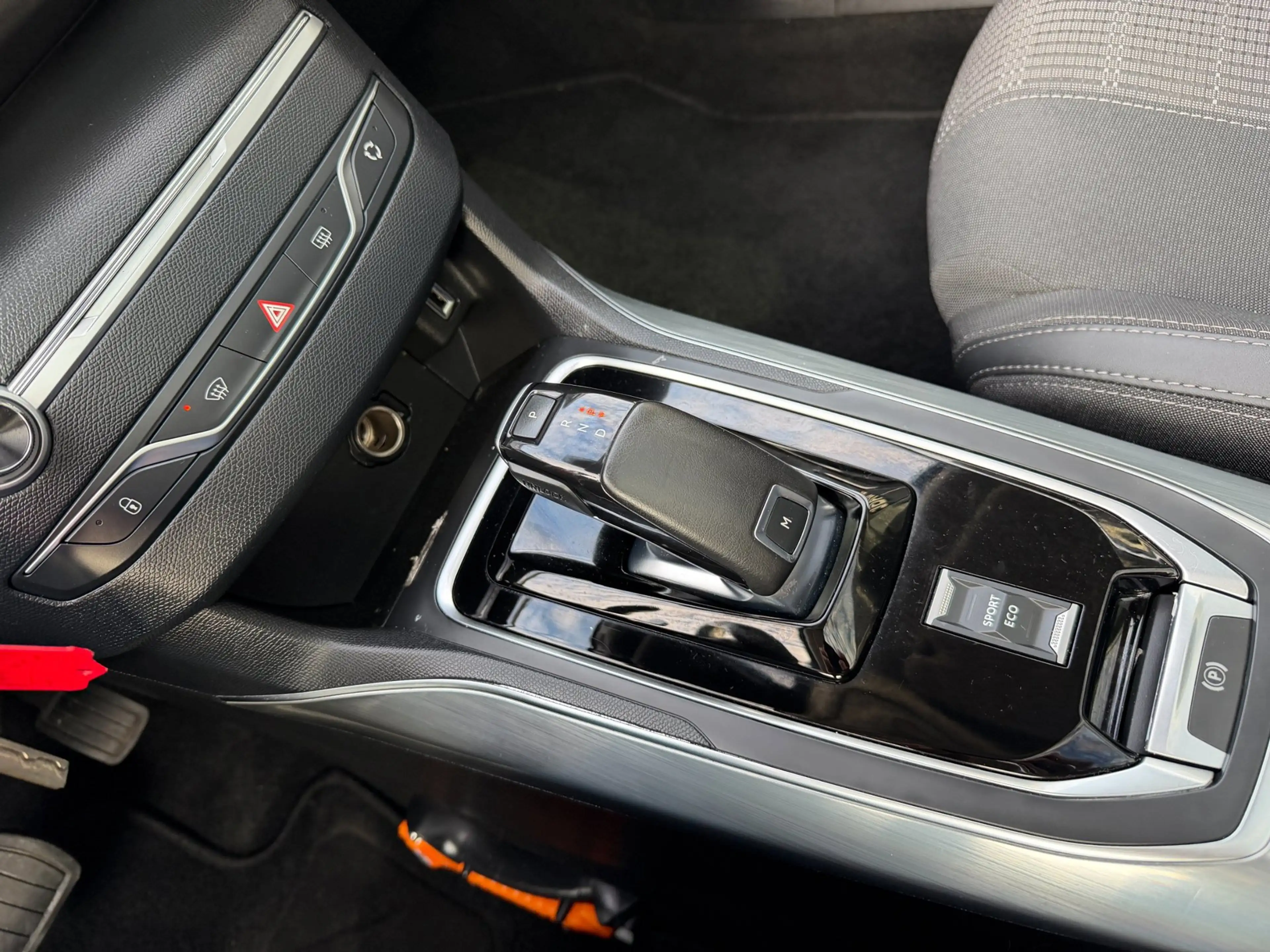 Peugeot 308 SW 1.2 PureTech Blue Lease Premium AUT|ACC|PANO — photo 3