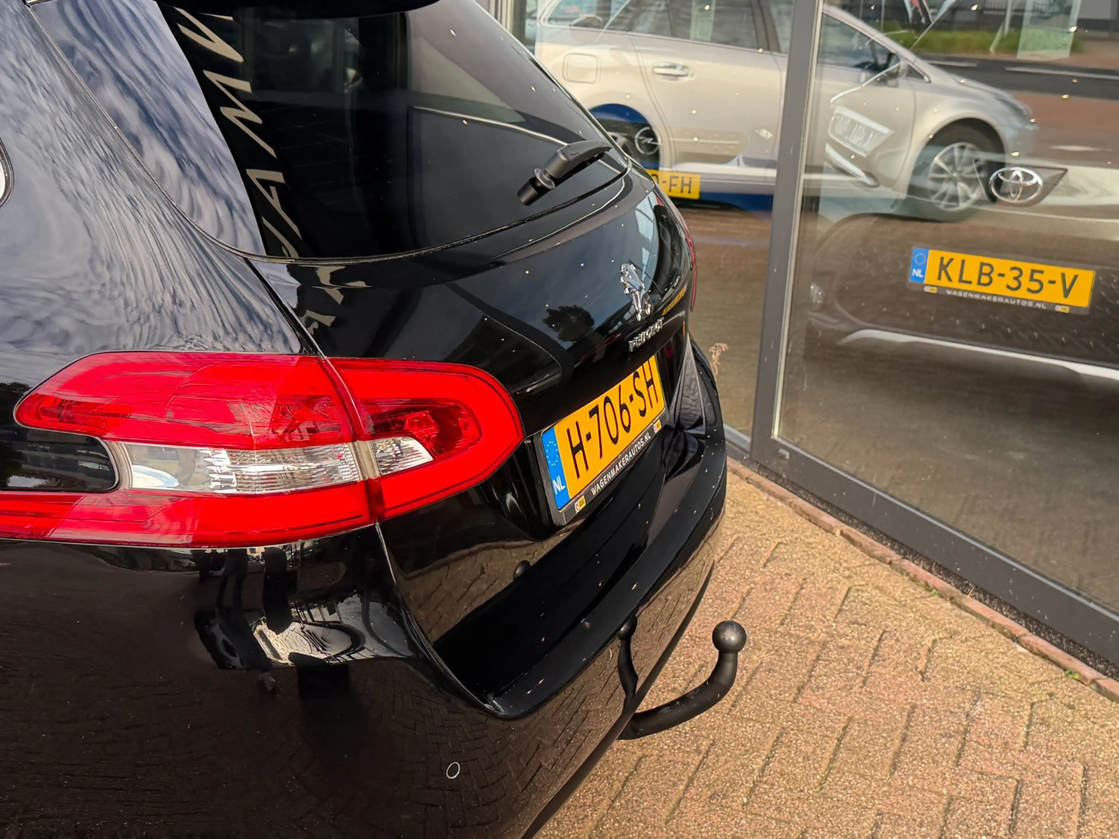 Peugeot 308 SW 1.2 PureTech Blue Lease Premium AUT|ACC|PANO — photo 8