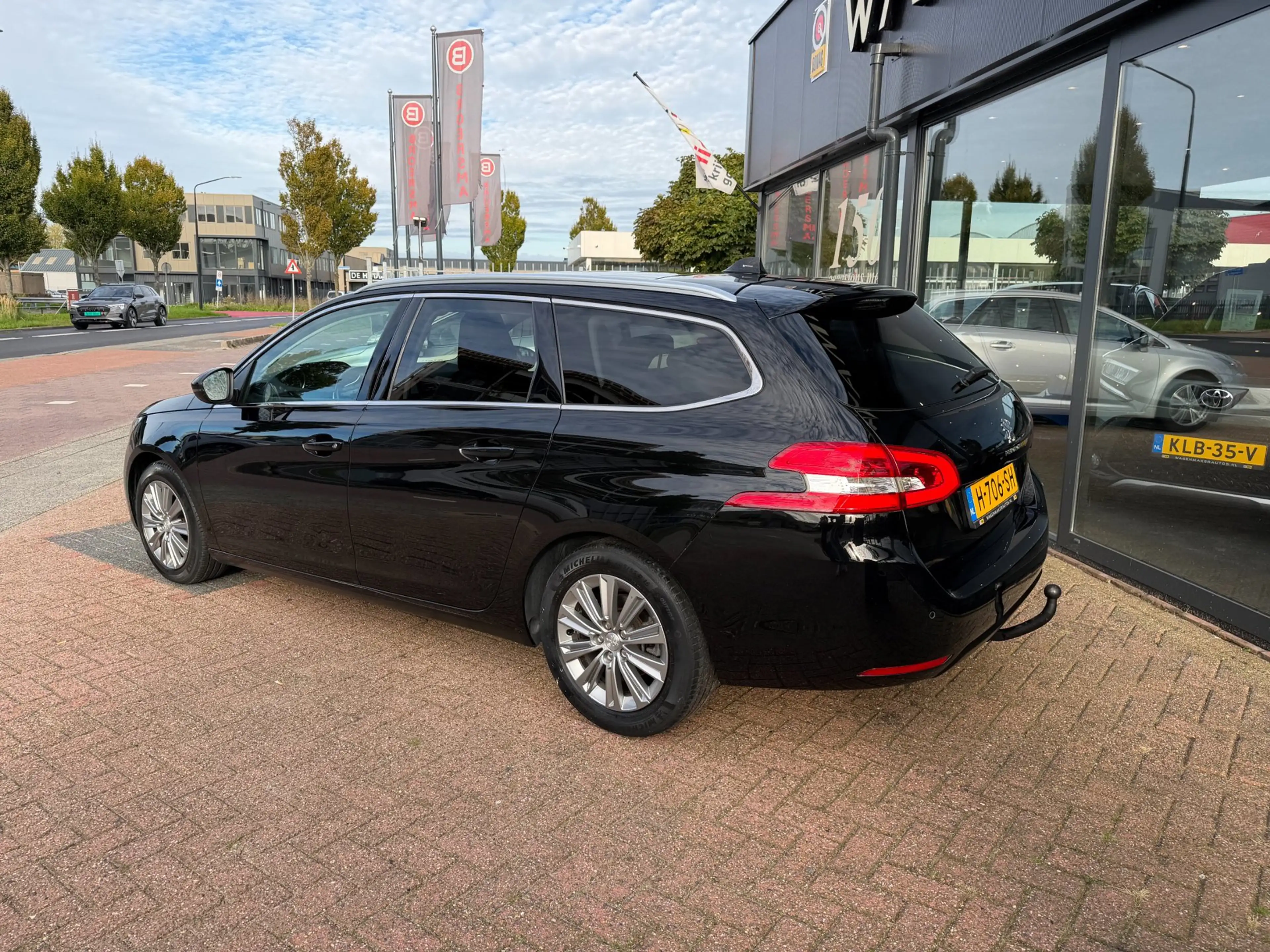 Peugeot 308 SW 1.2 PureTech Blue Lease Premium AUT|ACC|PANO — photo 7