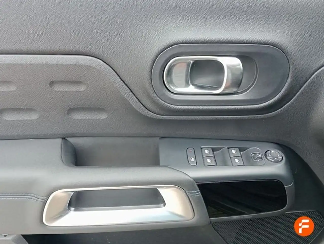 Citroen C5 Aircross HYBRID 100kW (136CV) e-DCS6 E Series — Vehicle gallery 21