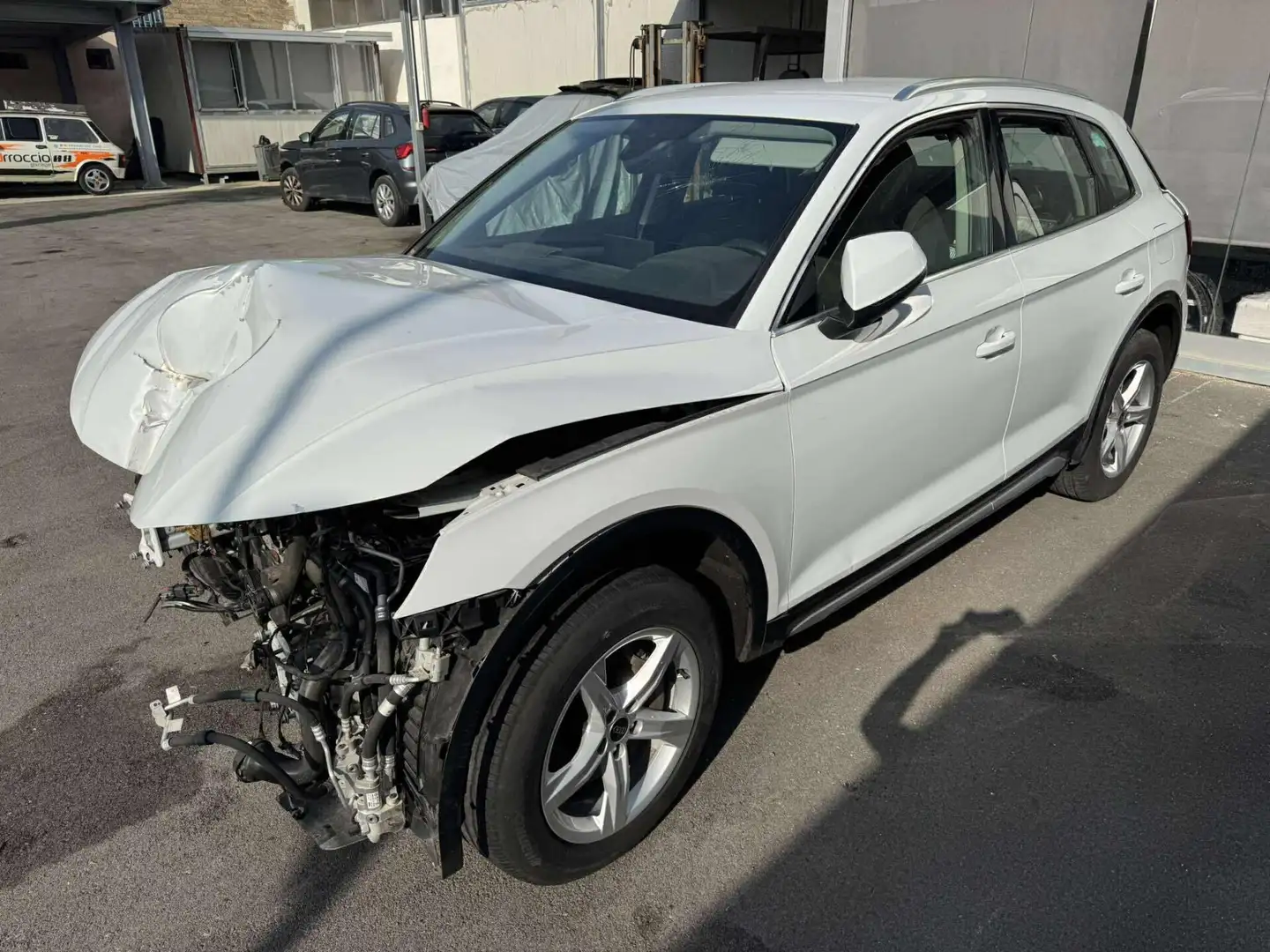 Audi Q5 50 TFSI e quattro S tronic Weiß - 1