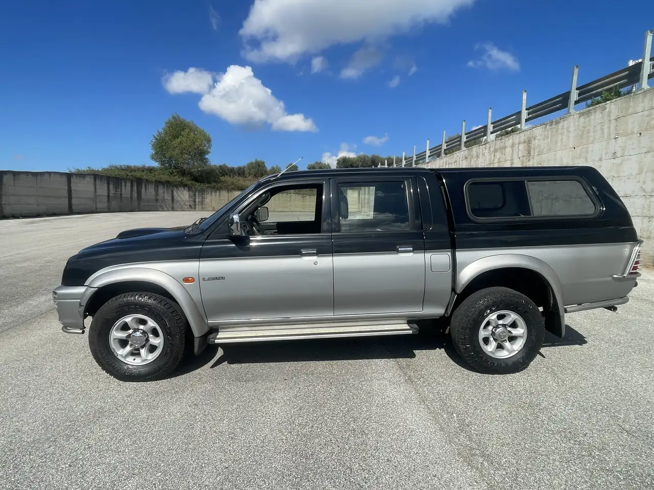 Mitsubishi L200 d.cab 2.5 tdi GLS Air 4wd, foto 4