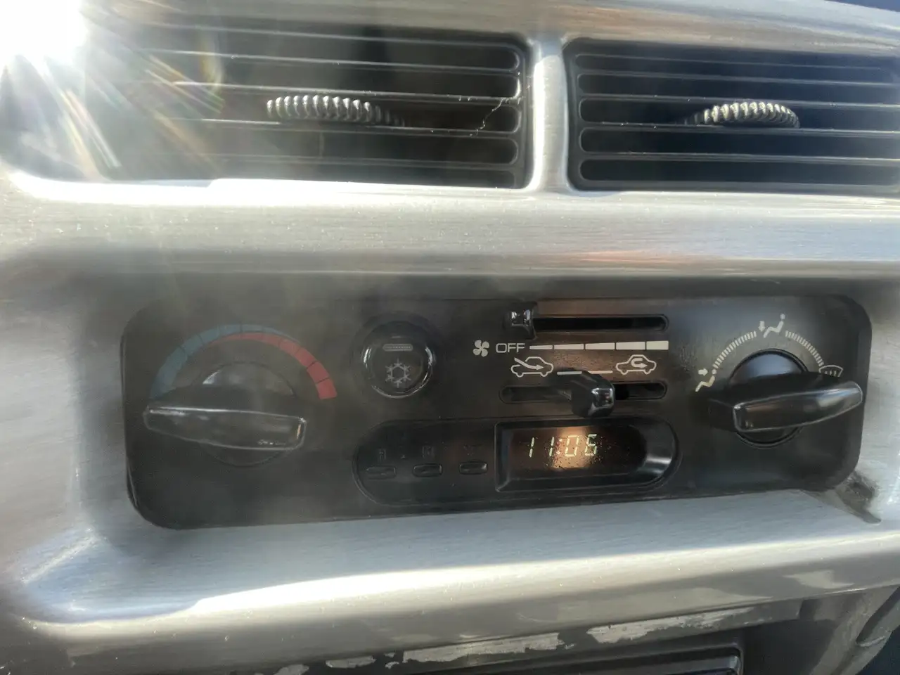 Mitsubishi L200 d.cab 2.5 tdi GLS Air 4wd, foto 11