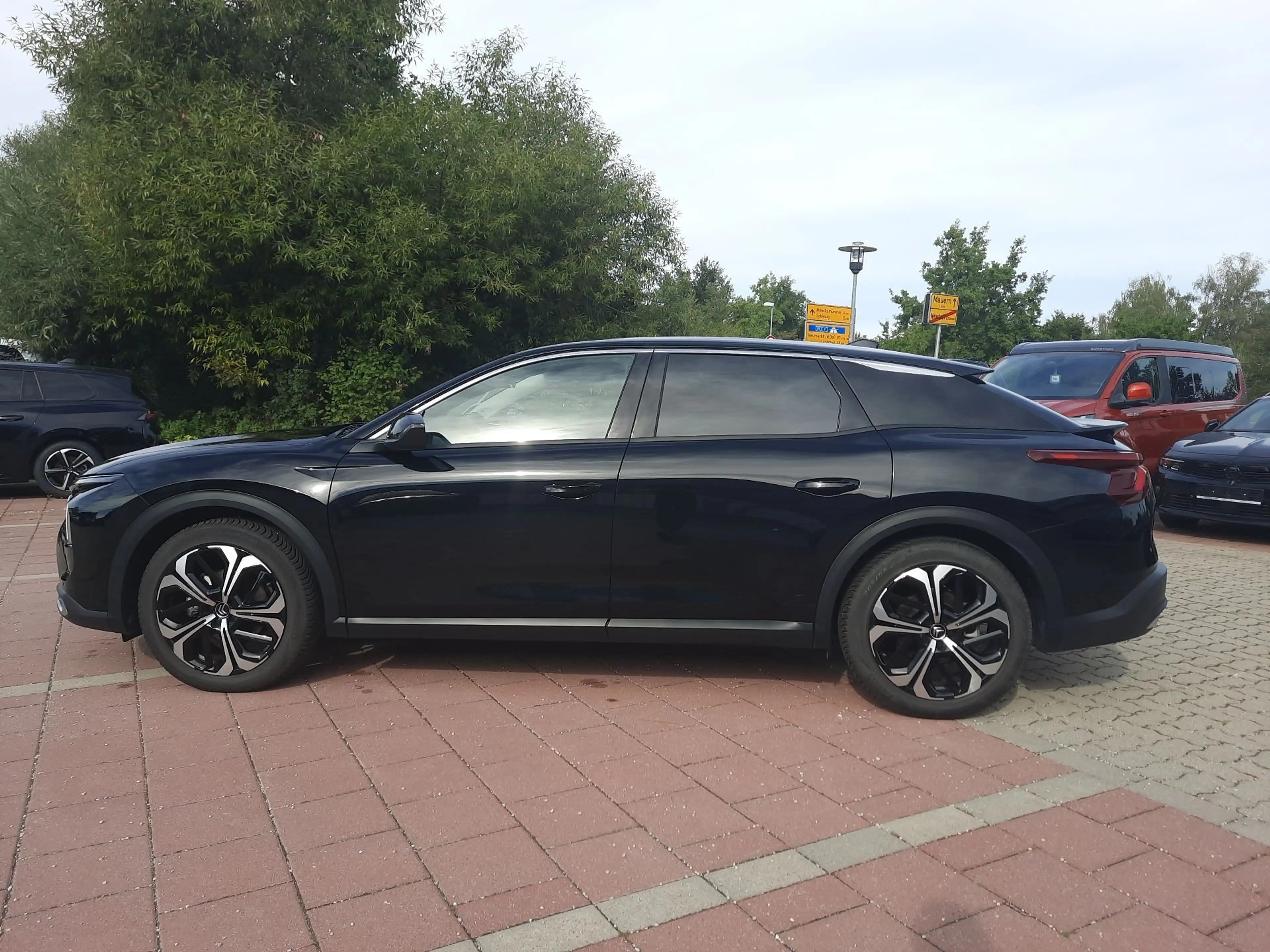 Citroen C5 X 1.2 PureTech 145 Plus Navi Kamera DAB LED — photo 9