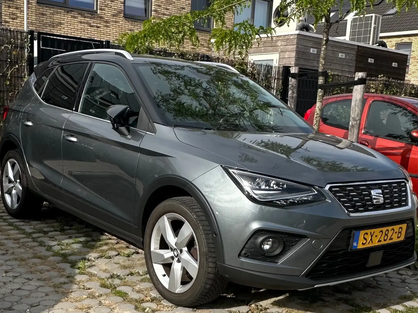 SEAT Arona Arona 1.0 TSI Xcel. Launch Gri - 2