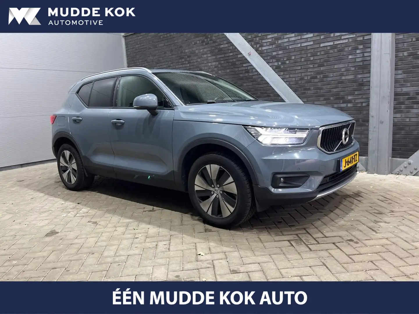 Volvo XC40 2.0 T4 Momentum Pro | Trekhaak | harman/kardon | S Gris - 1