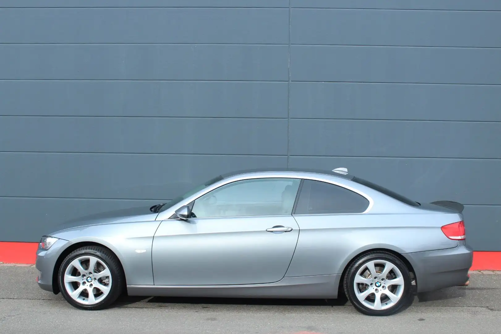 BMW 325 i Coupe *AHK*NAVI*XENON*PDC*N52B25A Szürke - 2