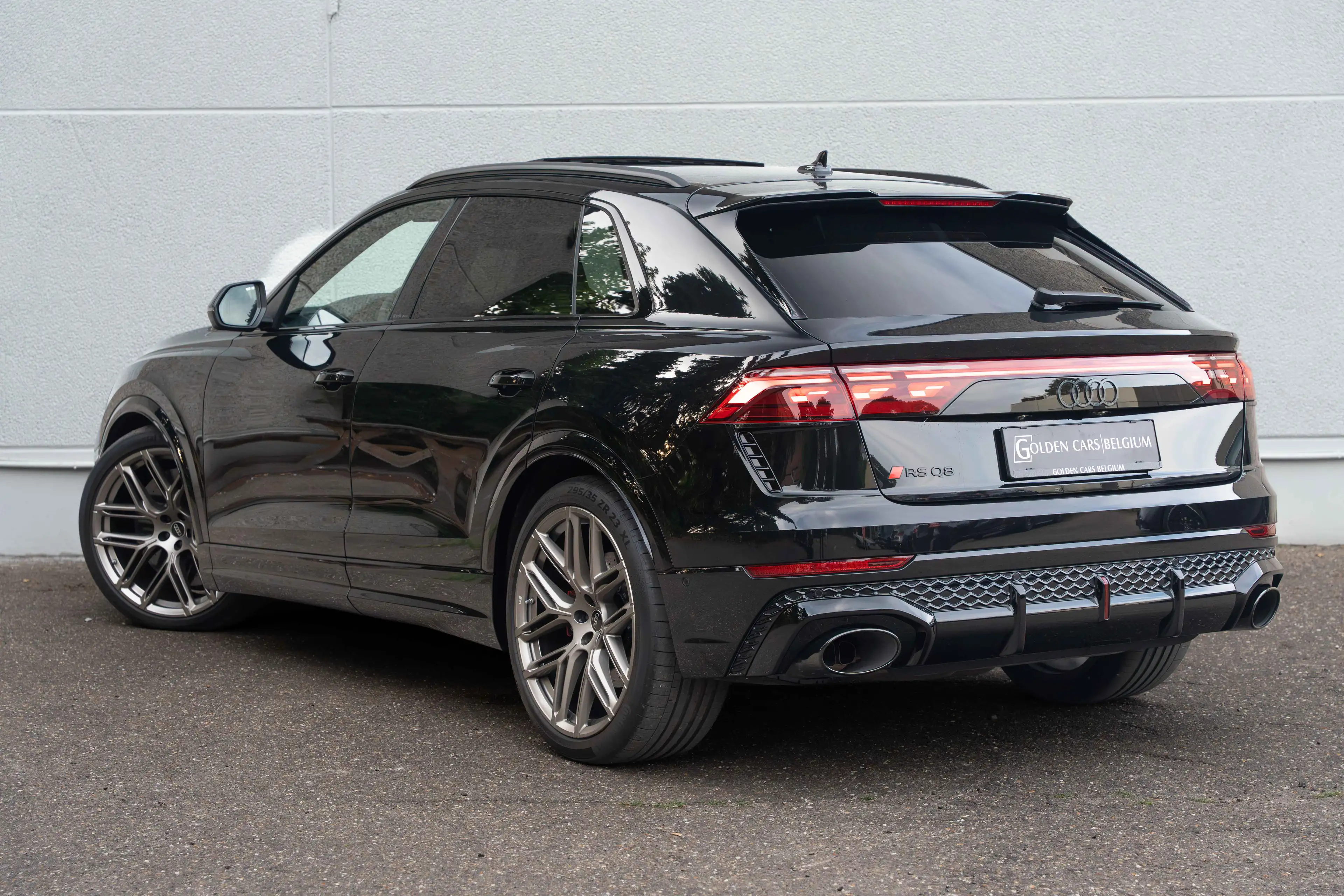 Audi RS Q8 Performance MATRIX/4-WIELSTURING/CERAMIC/PANO/HUD/SOFTCLOSE/B&O — photo 6