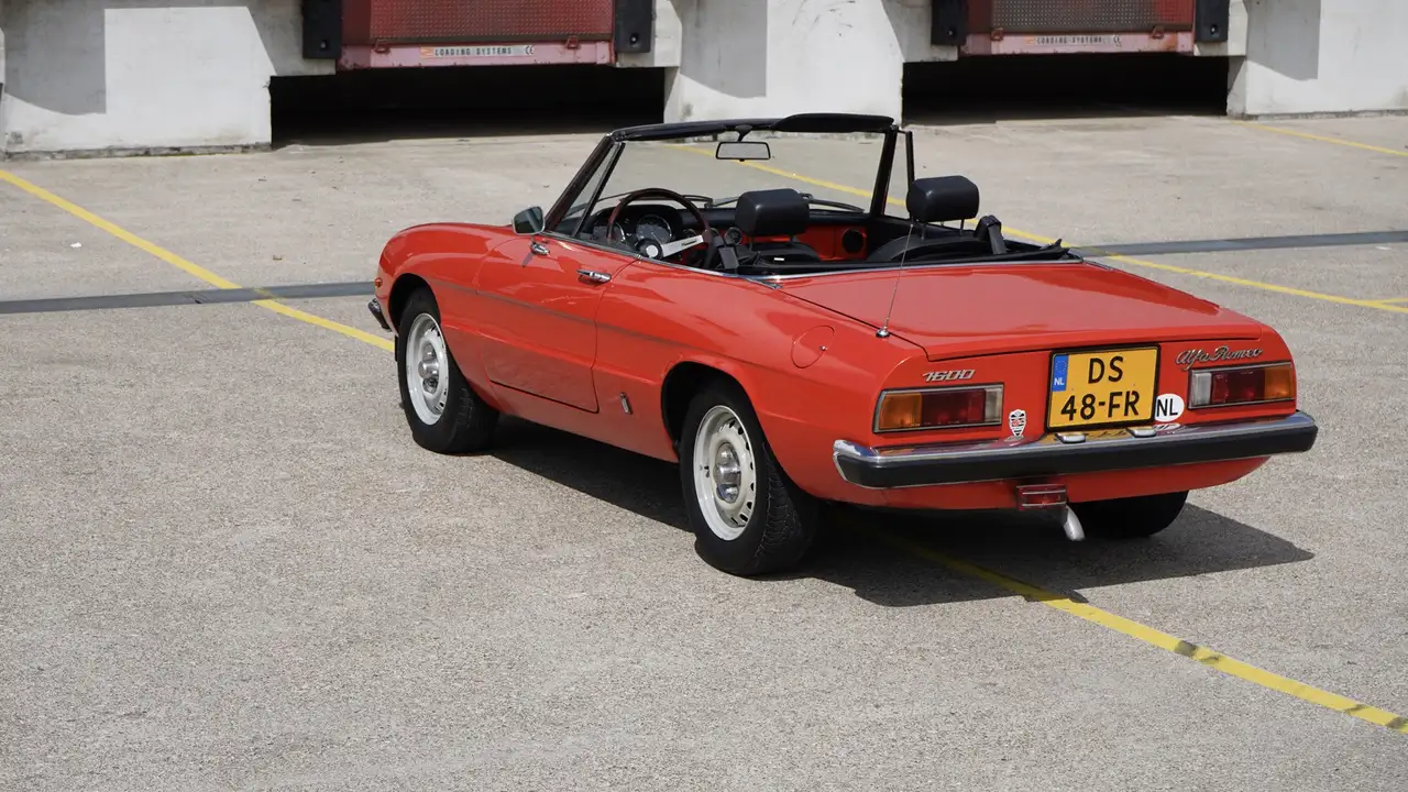 Alfa Romeo Spider 1.6 Coda Tronca, foto 2