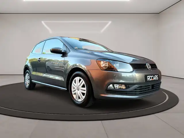 Volkswagen Polo view 4