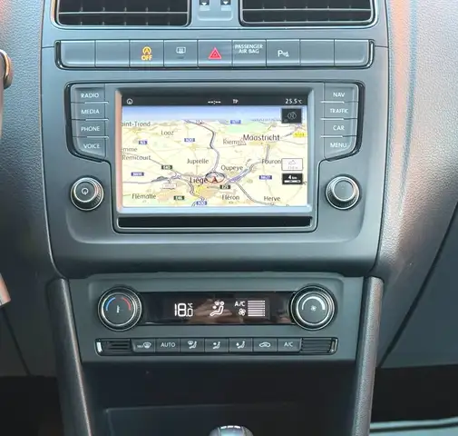 Volkswagen Polo view 15