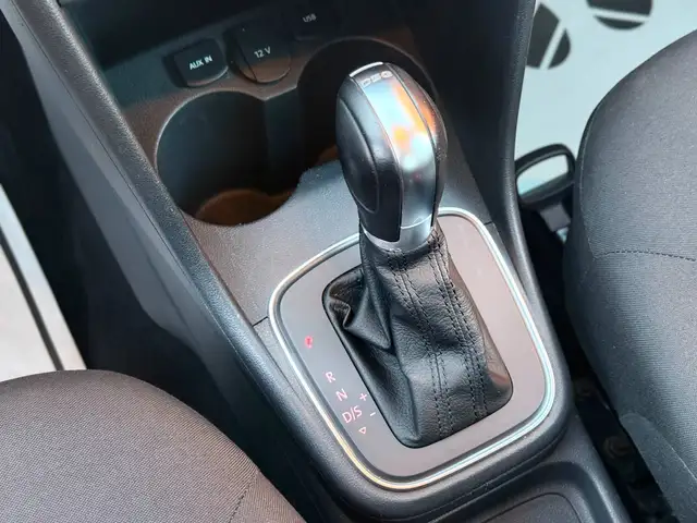 Volkswagen Polo view 18