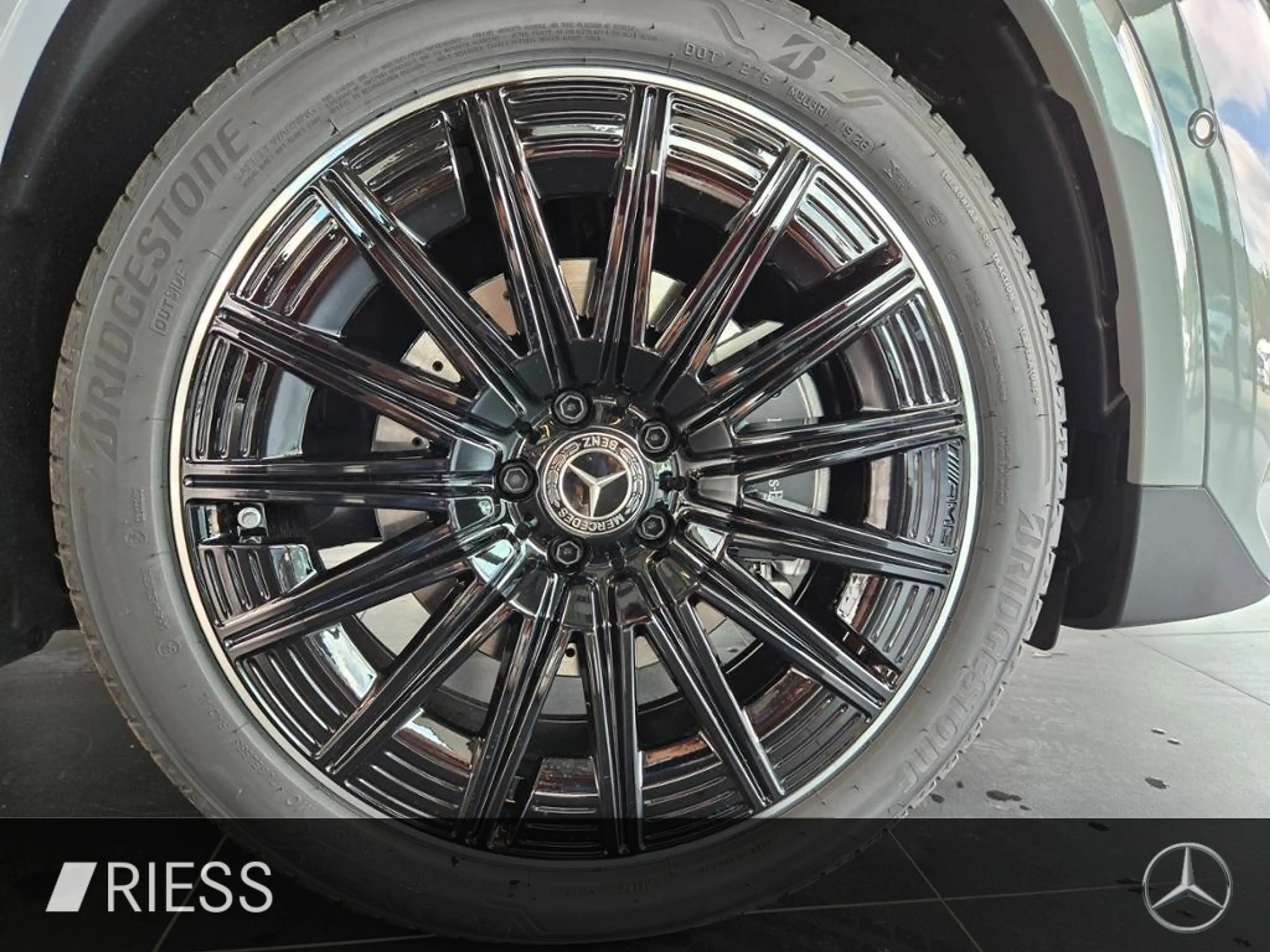 Mercedes-Benz GLA 200 d 4MATIC 360 ACC AHK AUT DynLicht Kam. — photo 9
