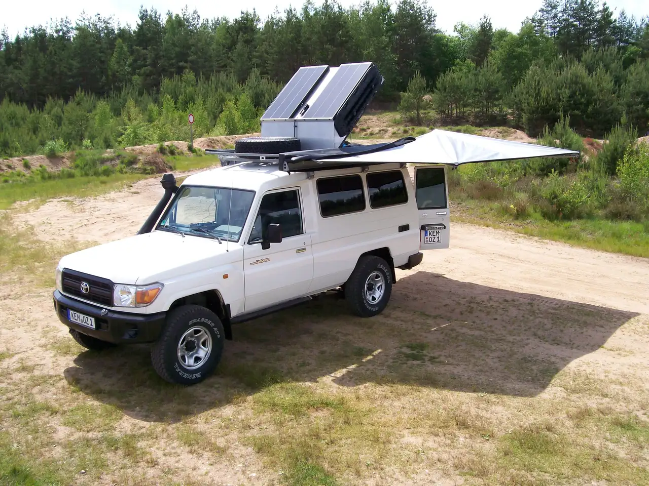 Toyota Land Cruiser