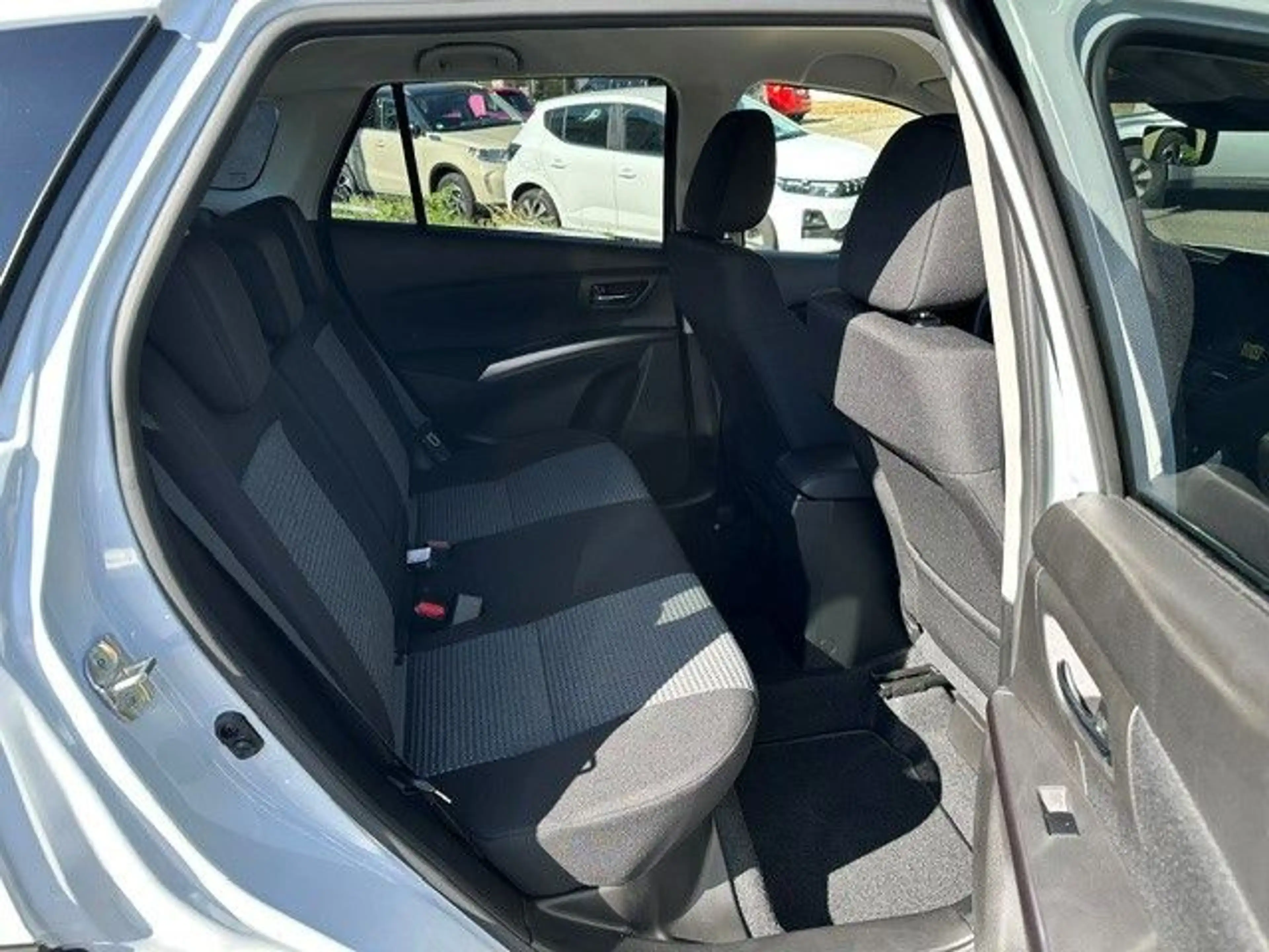 Suzuki SX4 S-Cross S-Cross 1.4 BOOSTERJET Hybrid Comfort AT — photo 12