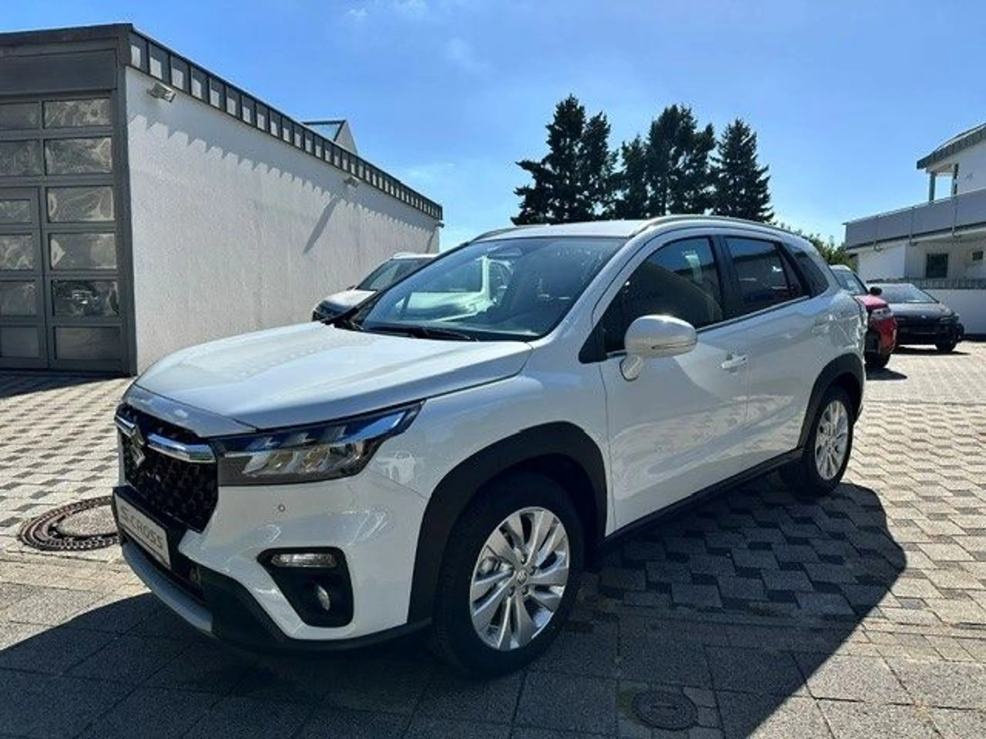 Suzuki SX4 S-Cross S-Cross 1.4 BOOSTERJET Hybrid Comfort AT — photo 3