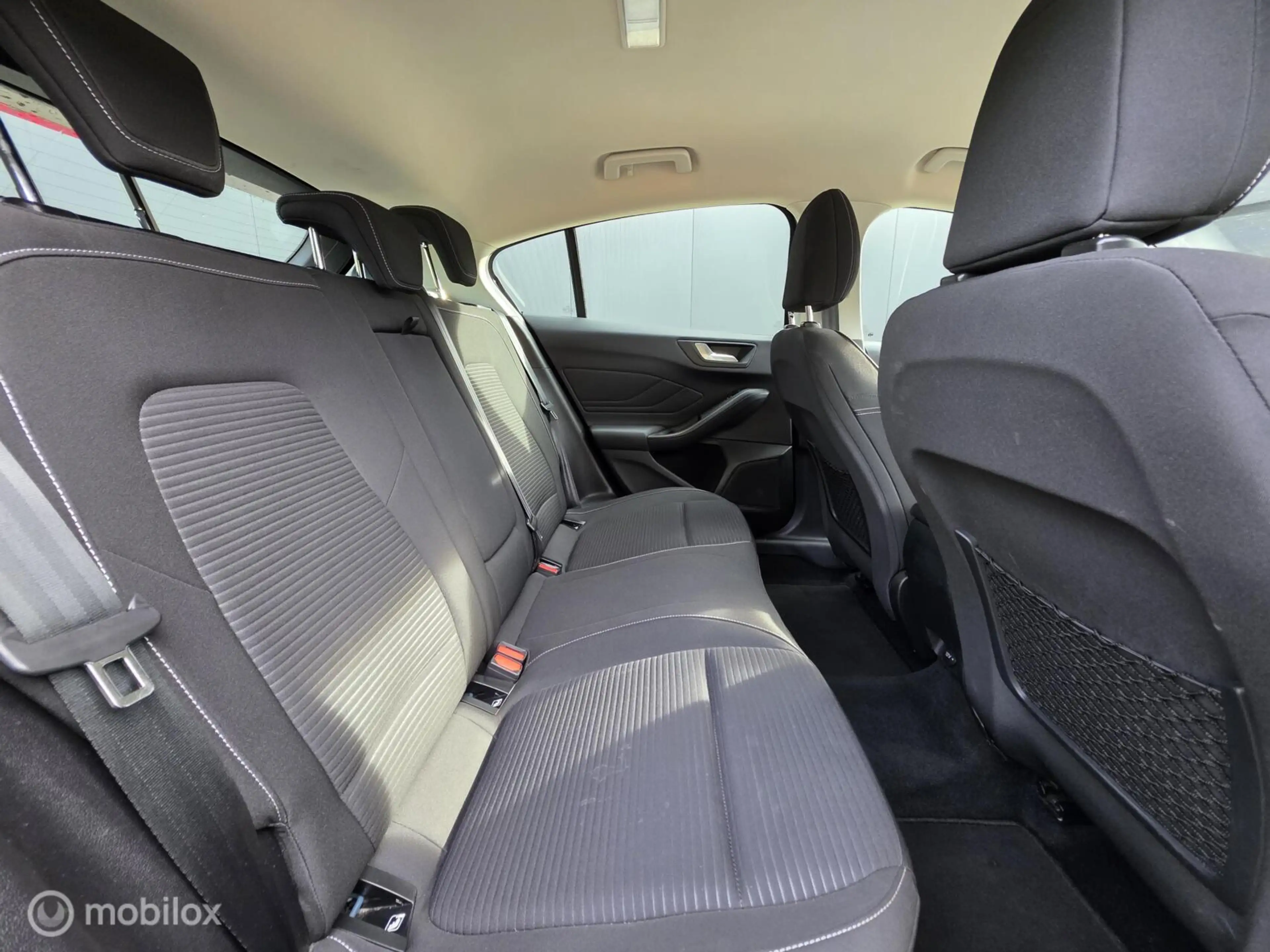 Ford Focus 1.0 EcoBoost Titanium Business, Adaptieve Cruise — photo 13