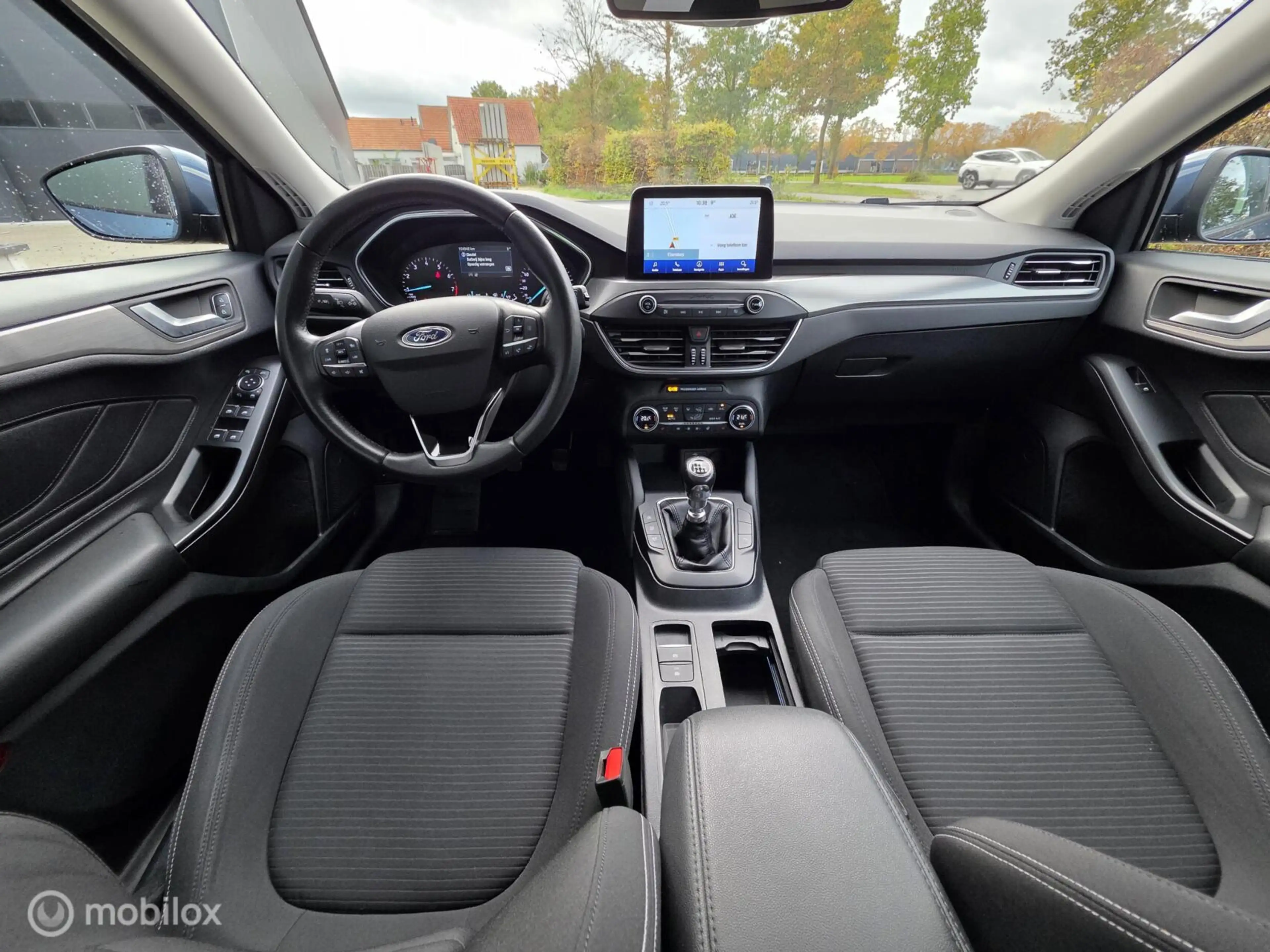 Ford Focus 1.0 EcoBoost Titanium Business, Adaptieve Cruise — photo 10