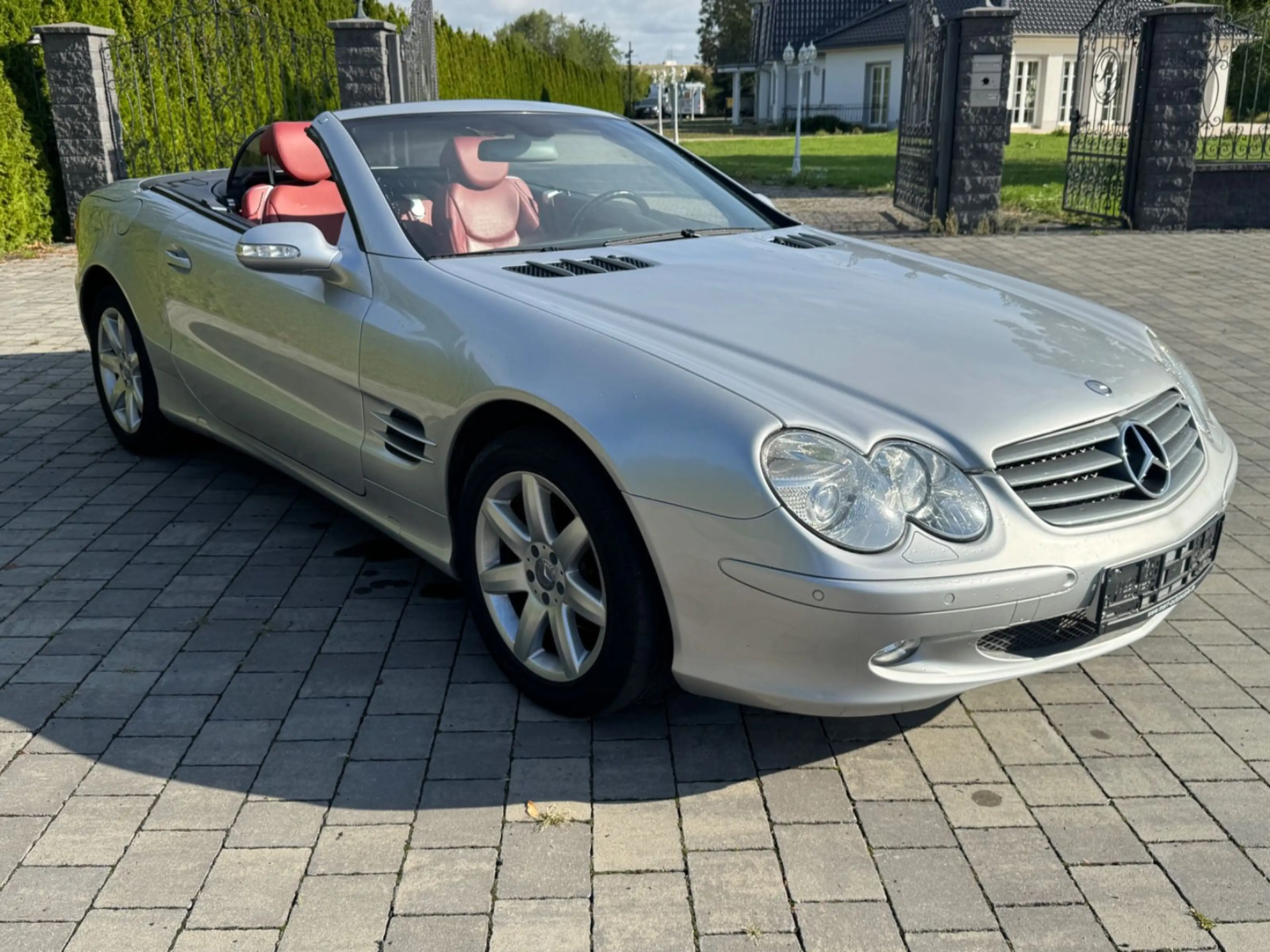 Mercedes-Benz SL 350 Leder Rot, 2. Hand — photo 2