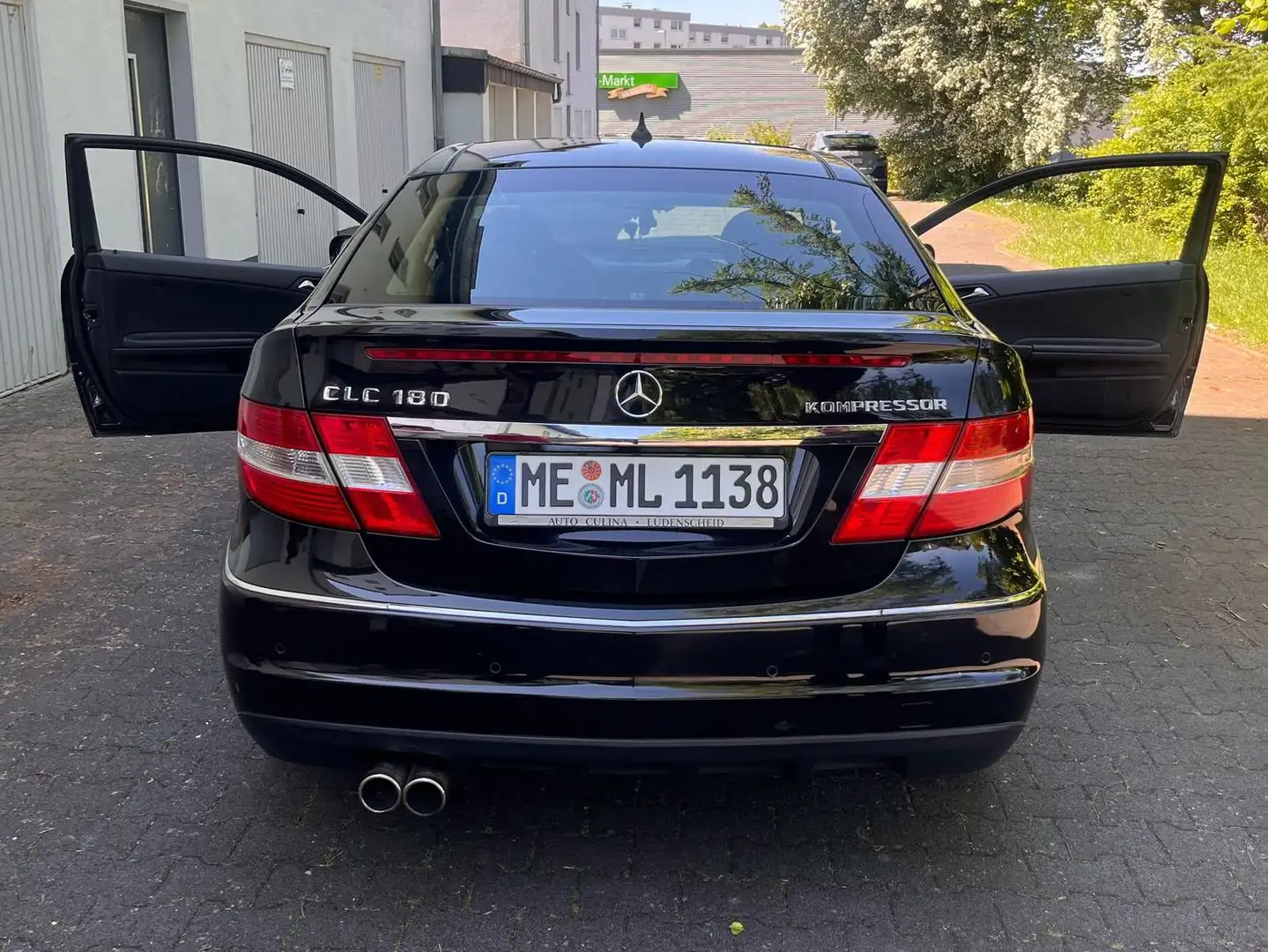 Mercedes-Benz CLC CLC 180 Kompressor Schwarz - 2