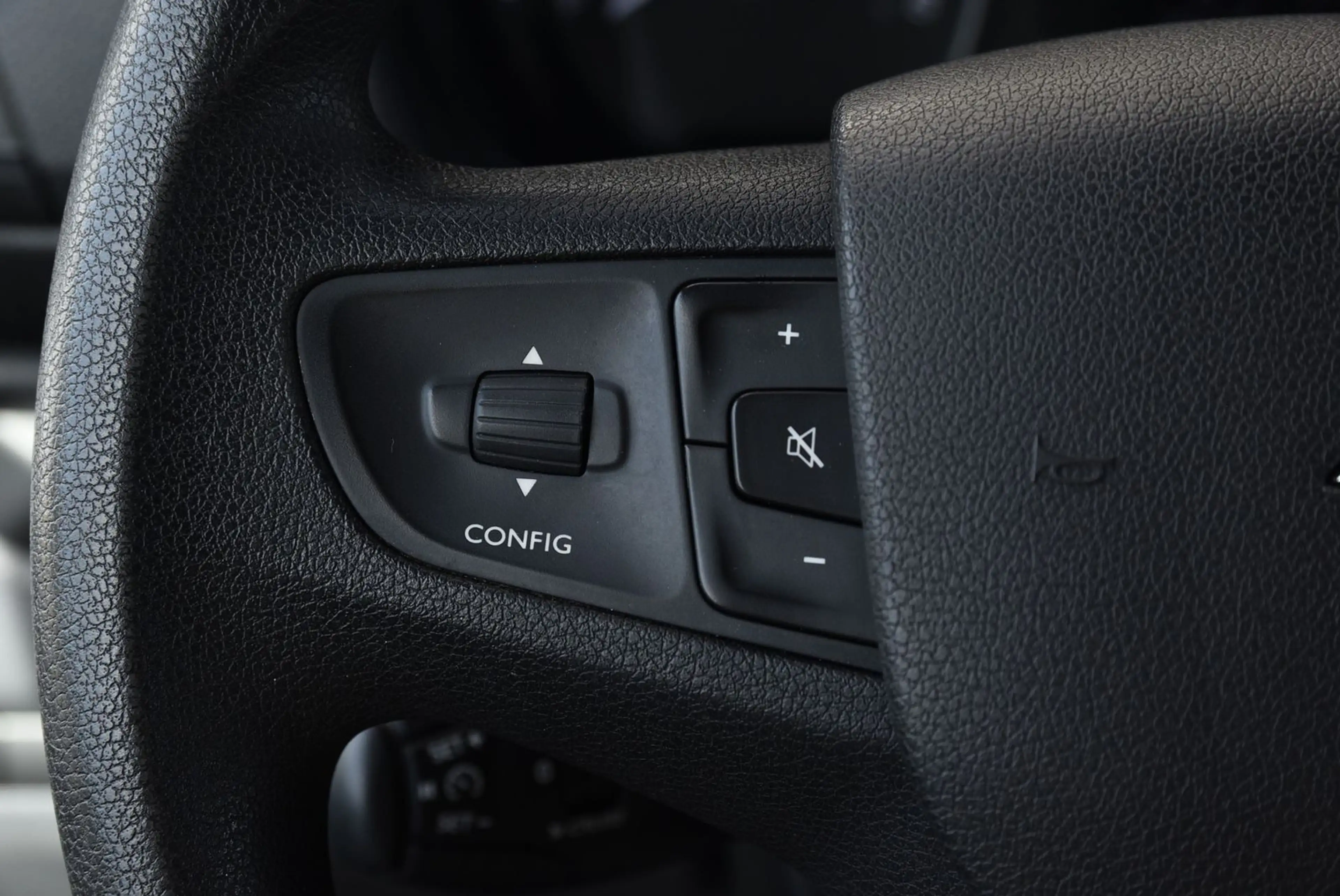 Opel Vivaro Edition L (L3) 1-HAND/Kamera/Klima — photo 12