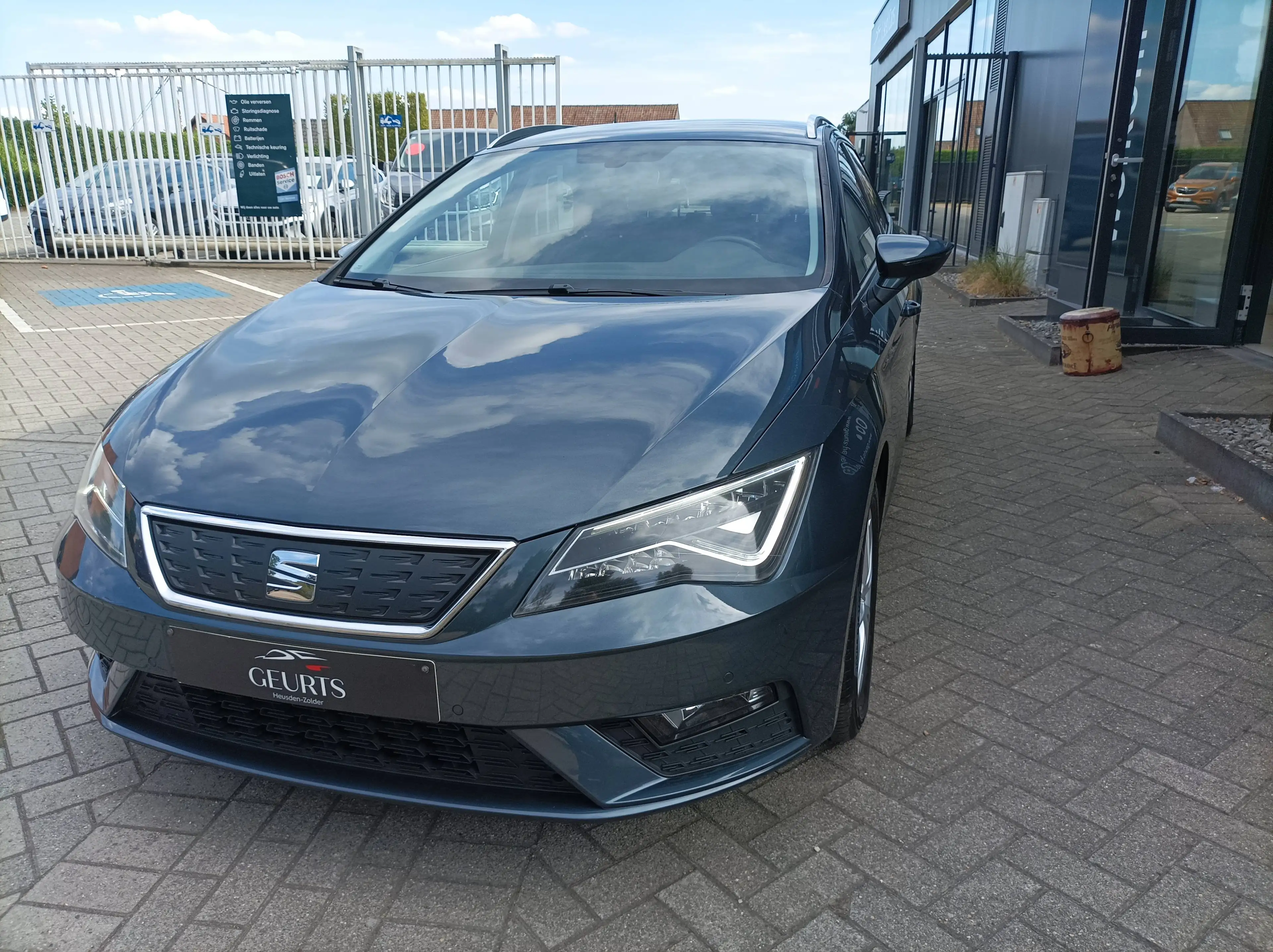 SEAT Leon Leon ST 1.0 TSI Ecomotive Style DSG (EU6.2) — photo 5