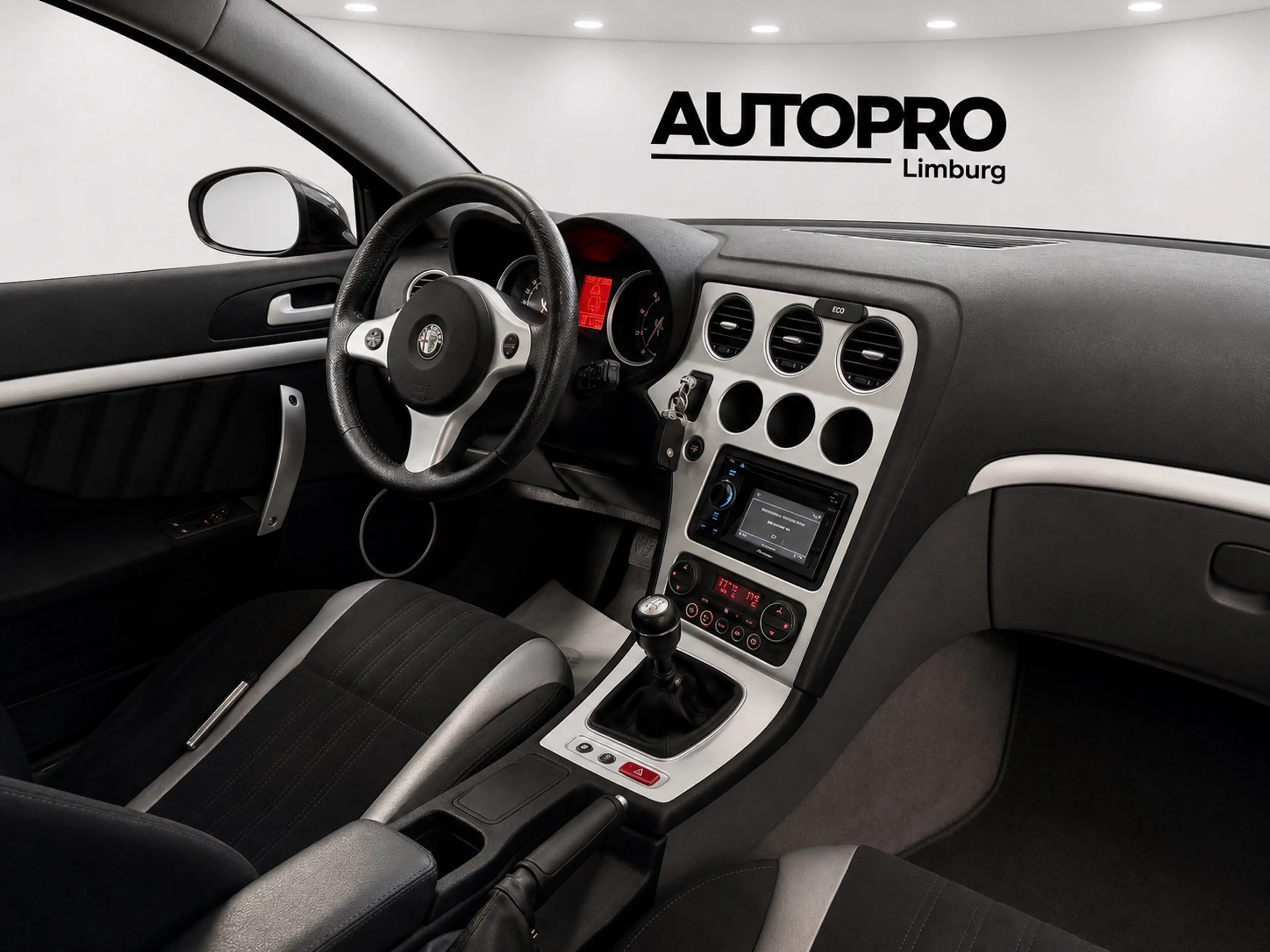 Alfa Romeo Brera 2.2 JTS — photo 3