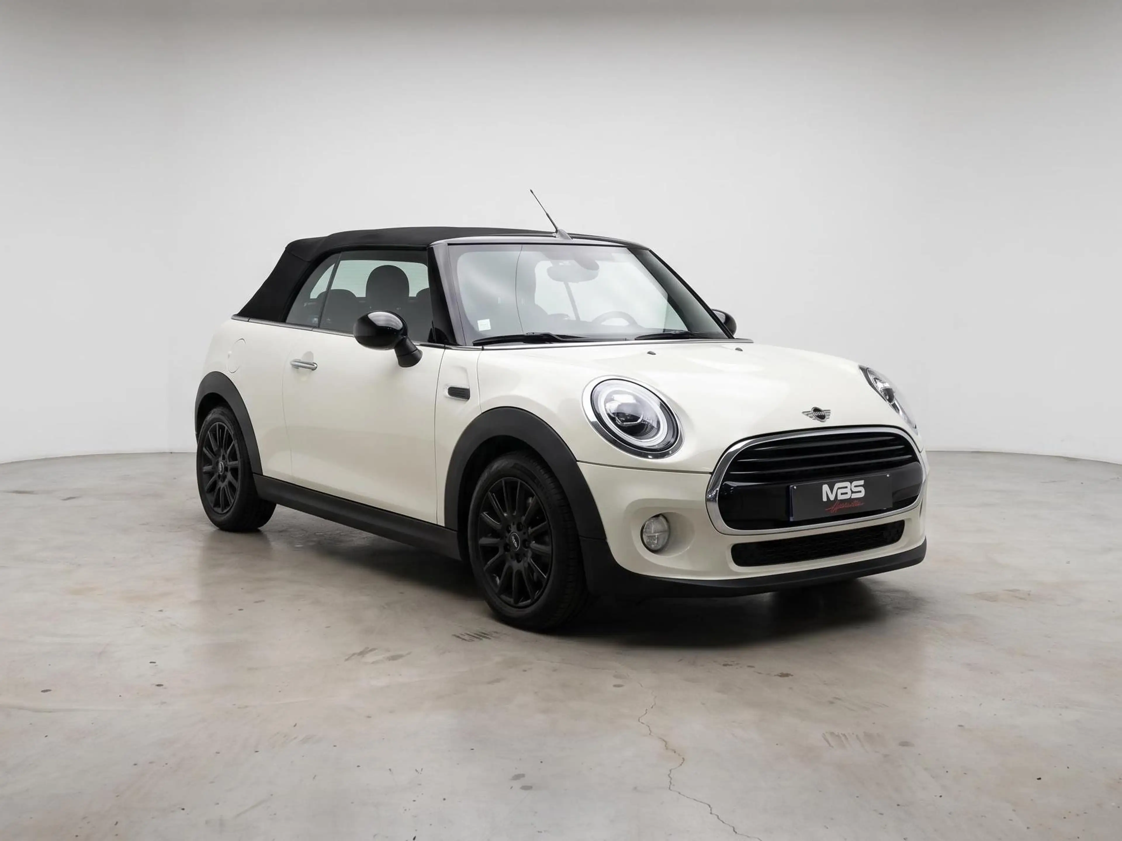 MINI Cooper Cabrio * XENON* 1 PROP* TVAC* CAB* CAMERA* CLIM* CRUISE* CUIR * — photo 2