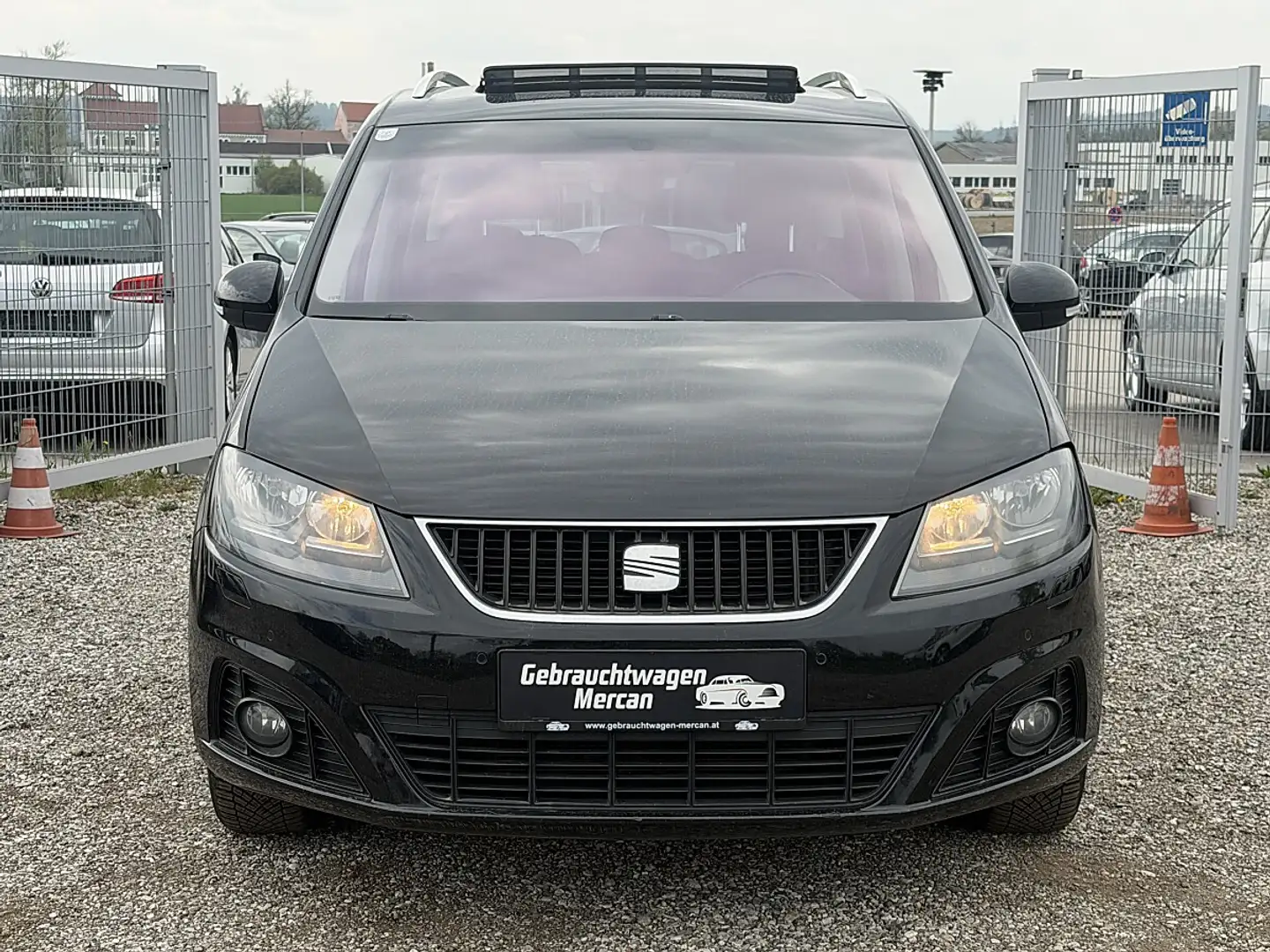 SEAT Alhambra Style 2,0 TDI CR DPF DSG Schwarz - 2