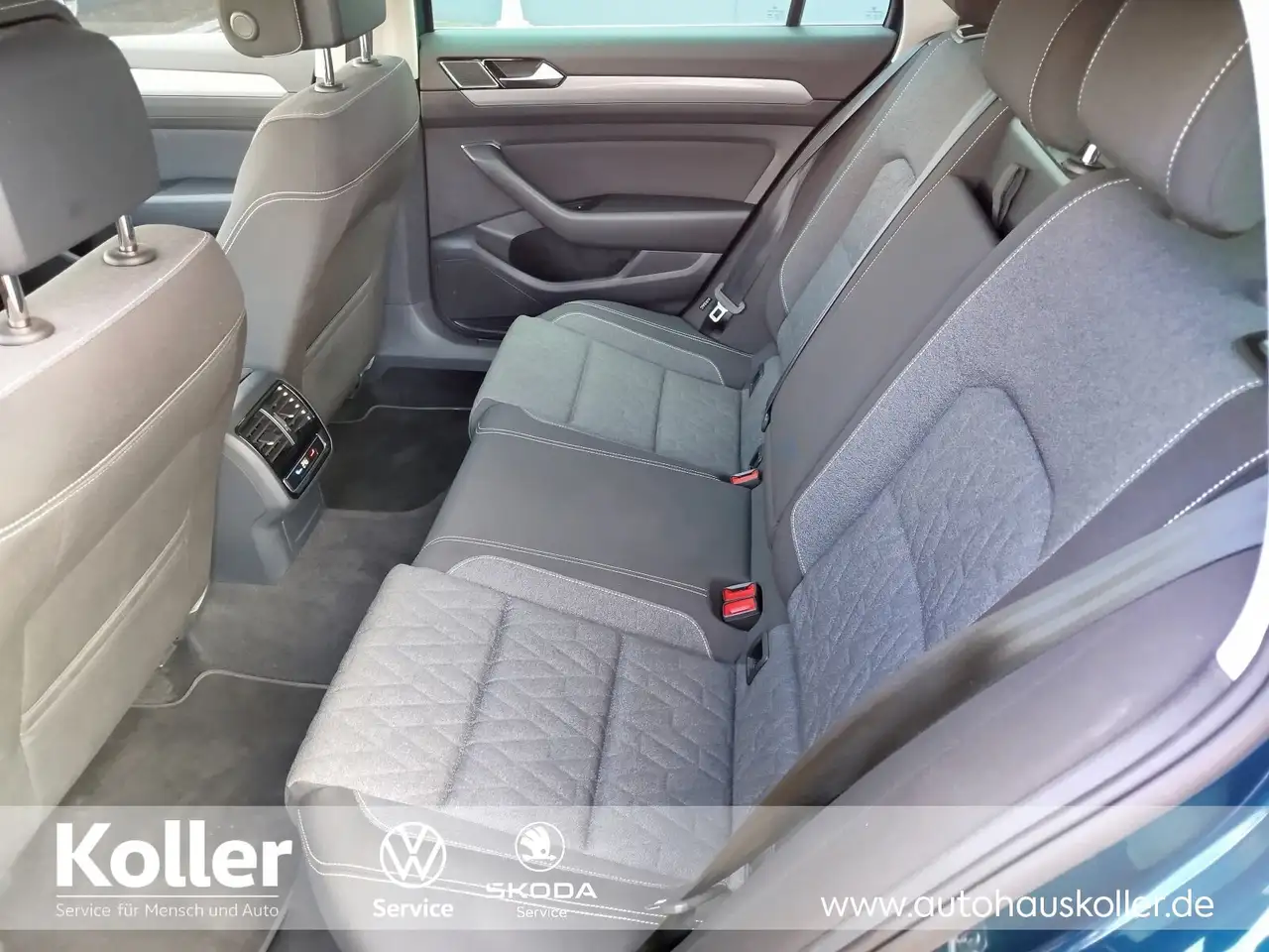 Volkswagen Passat Passat Variant 2.0 TDI DSG 4MO STDHZ 360Kamera LED 16