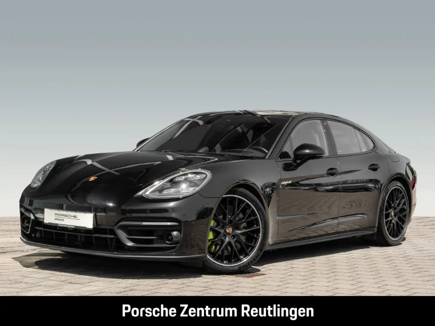 Porsche Panamera 4S E-Hybrid LED Head-Up Surround-View Schwarz - 1