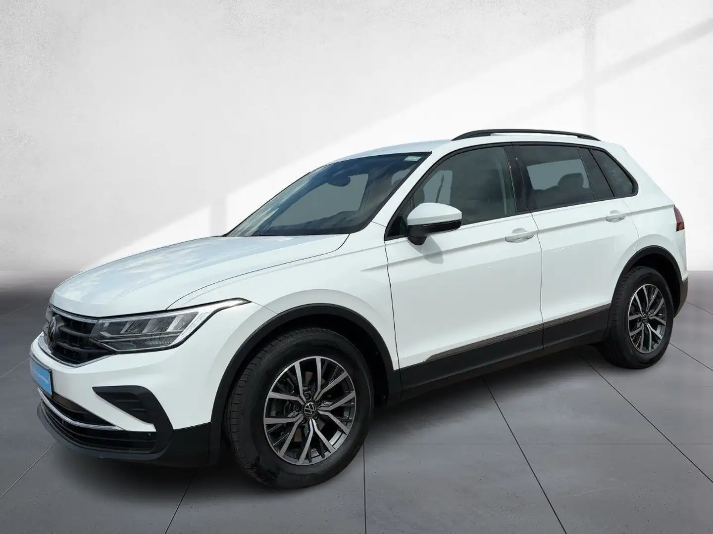 Volkswagen Tiguan 2.0 TDI Life PDC LED GRA ACC DAB Weiß - 2