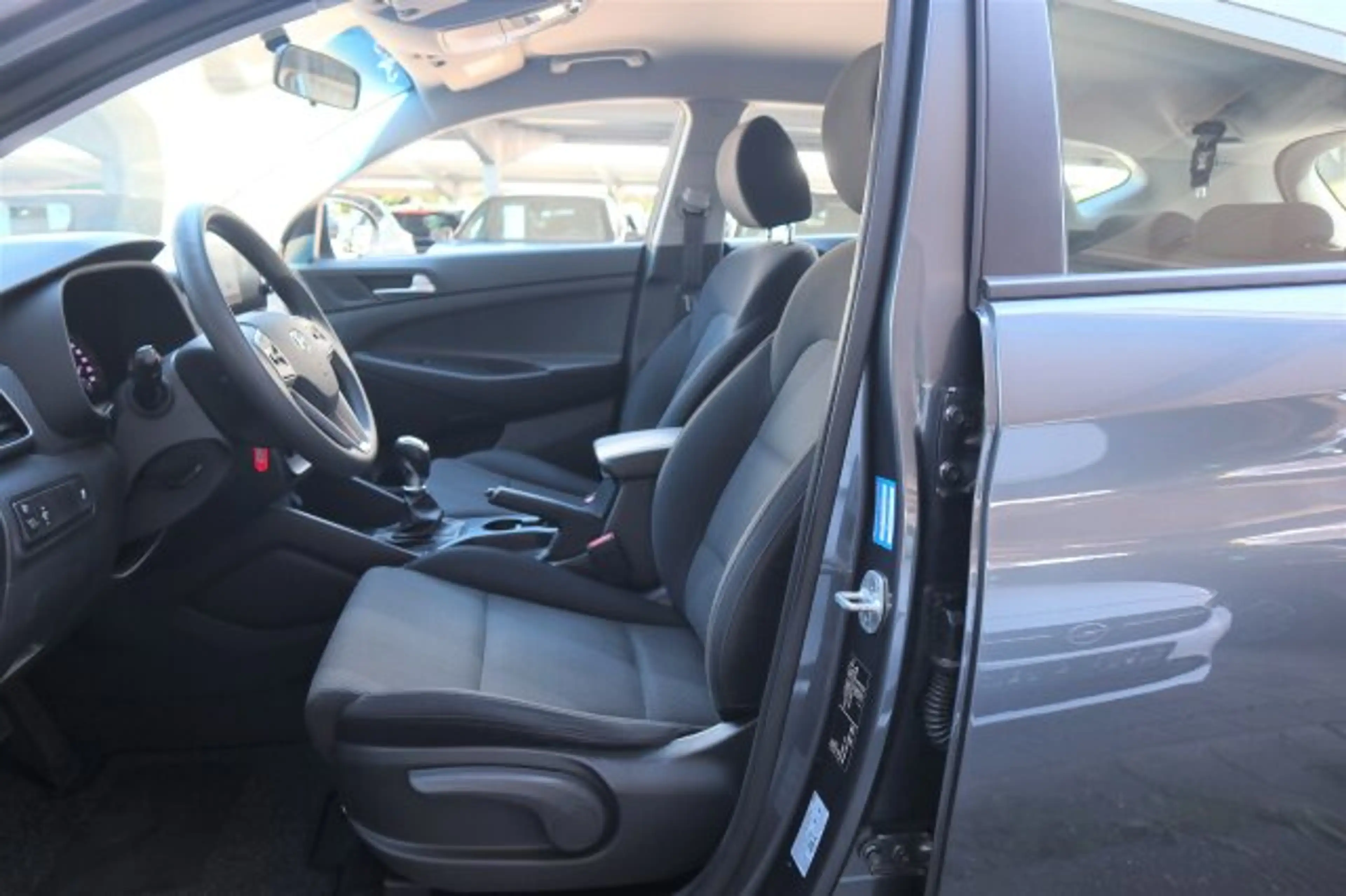 Hyundai TUCSON Tucson 1.6 Advantage 2WD Navi/Klima/PDC/eFH./LM BC — photo 8
