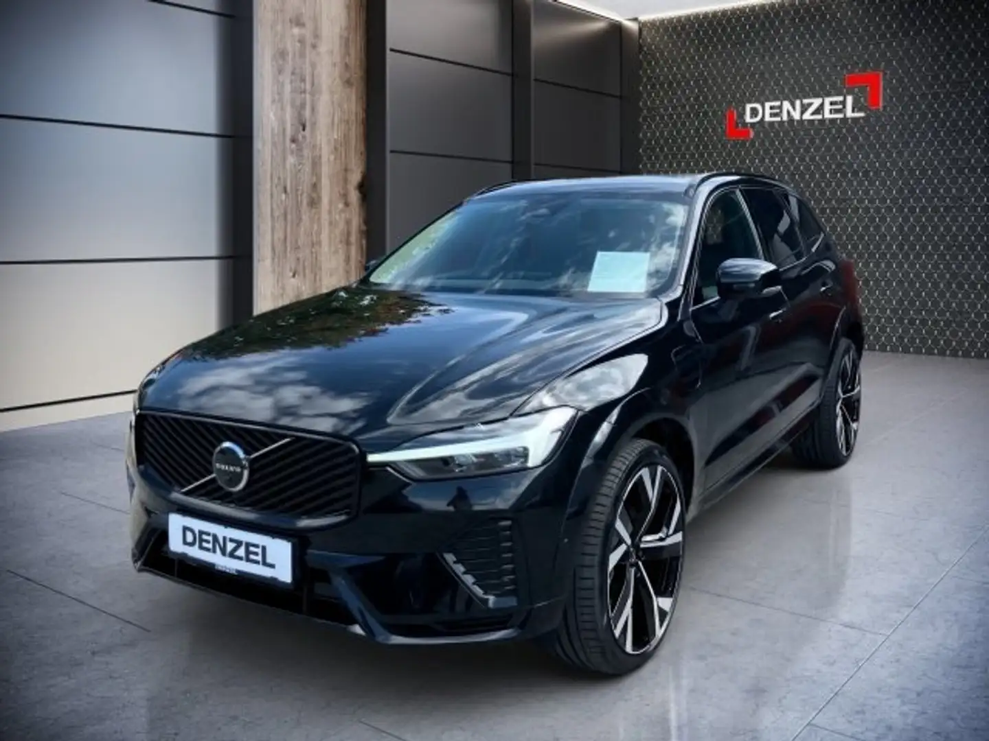 Volvo XC60 Ultra, T8 AWD Plug-in Hybrid, Elektrisch/Benzin, Dark Noir - 2