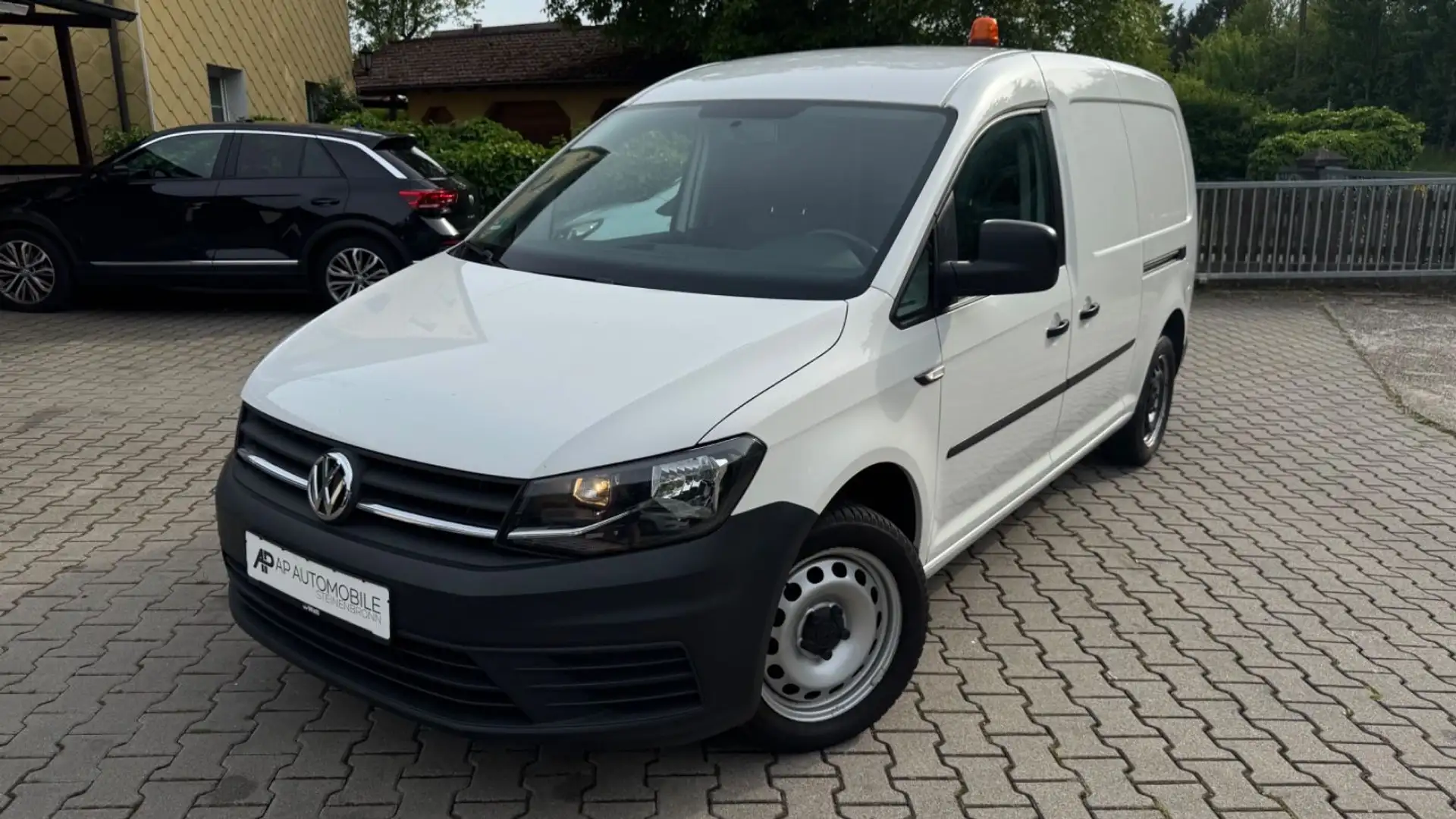 Volkswagen Caddy NFZ Maxi 1.4 TSi Automatik 1.Hand/Tempomat Weiß - 1