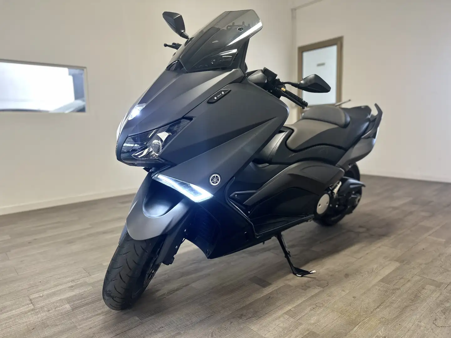 Yamaha TMAX 530 iron max condizioni eccellenti - 1