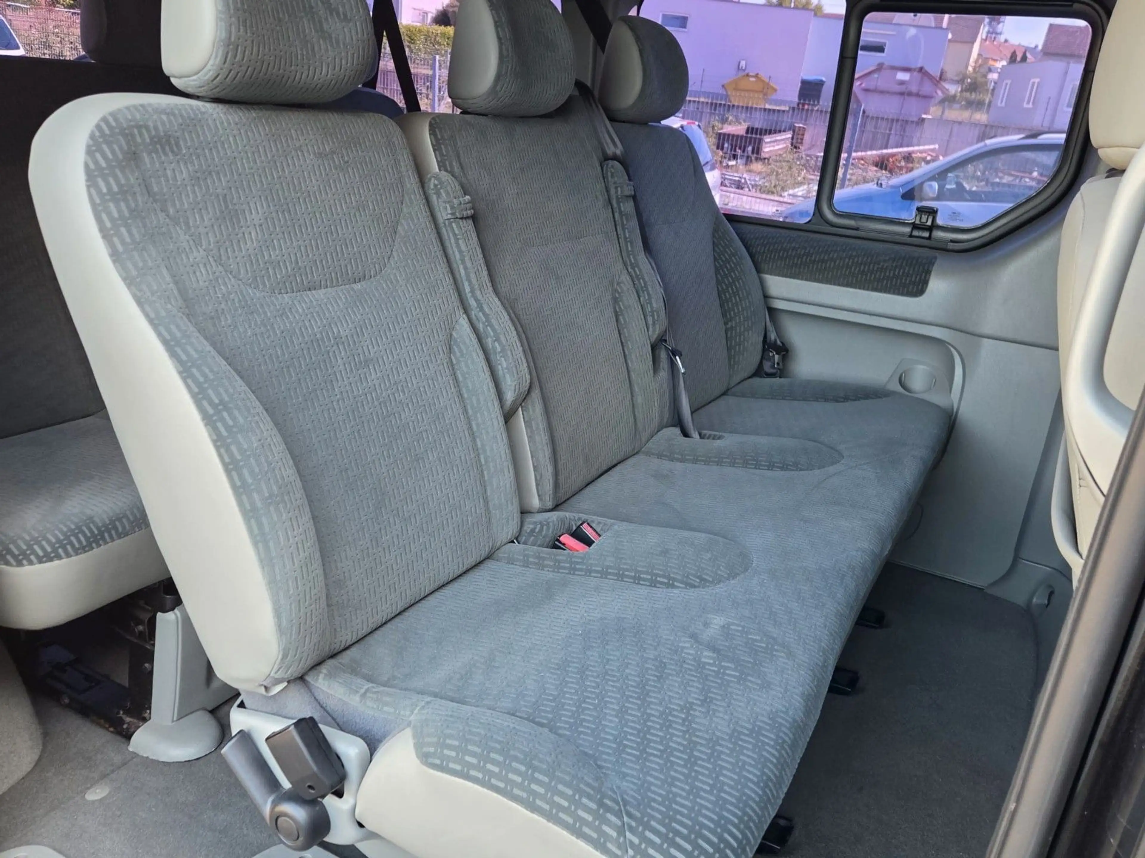 Nissan Primastar 2.5 DCI/6 GANG/KLIMAANLAGE/CD — photo 15