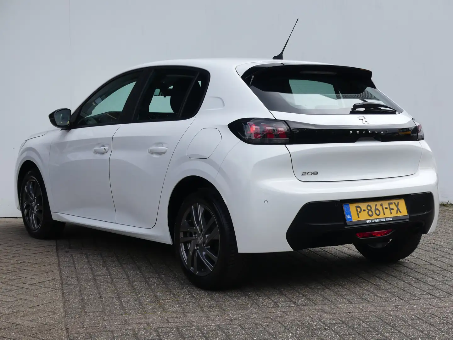 Peugeot 208 1.2 PureTech Active Pack | APPLE CARPLAY/ANDROID A Wit - 2