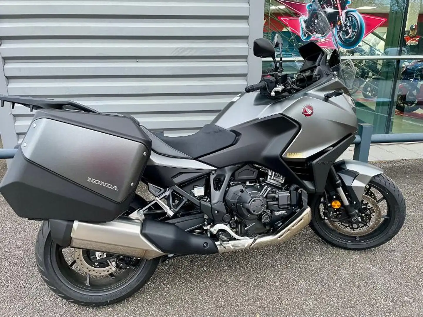Honda NT 1100 Gris - 2