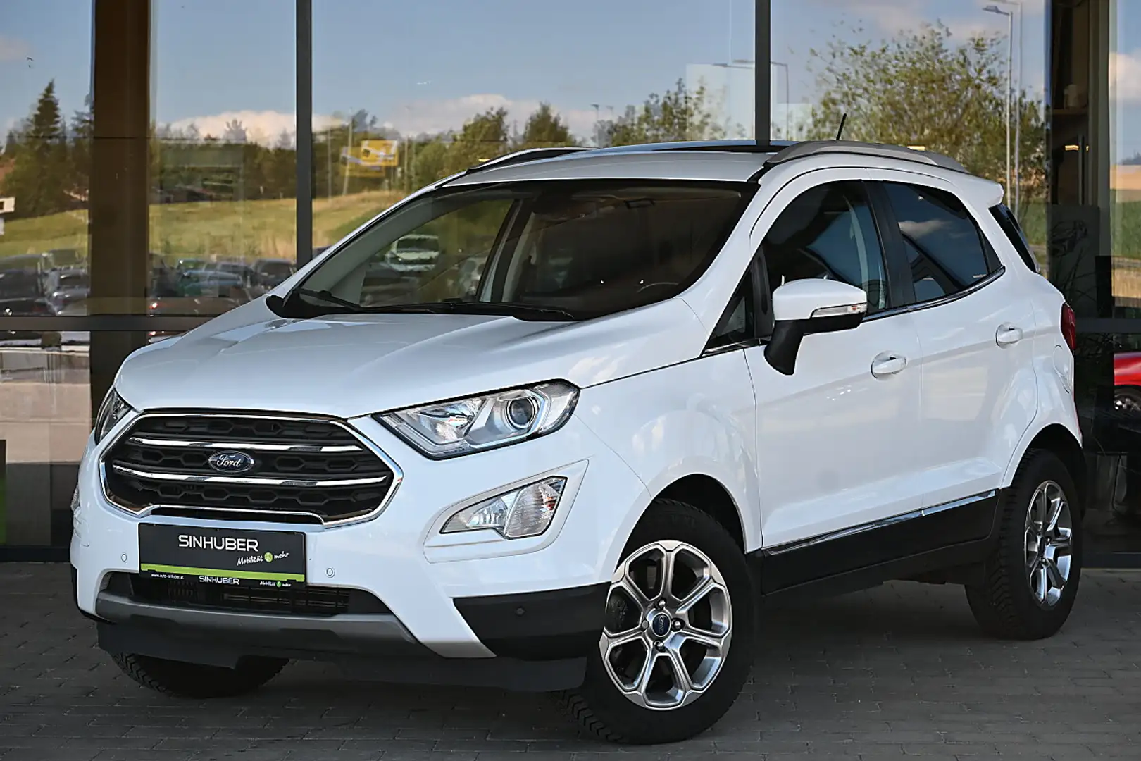 Ford EcoSport 1,0 EcoBoost Titanium Aut. Navi, Xenon, Panoram... Weiß - 1
