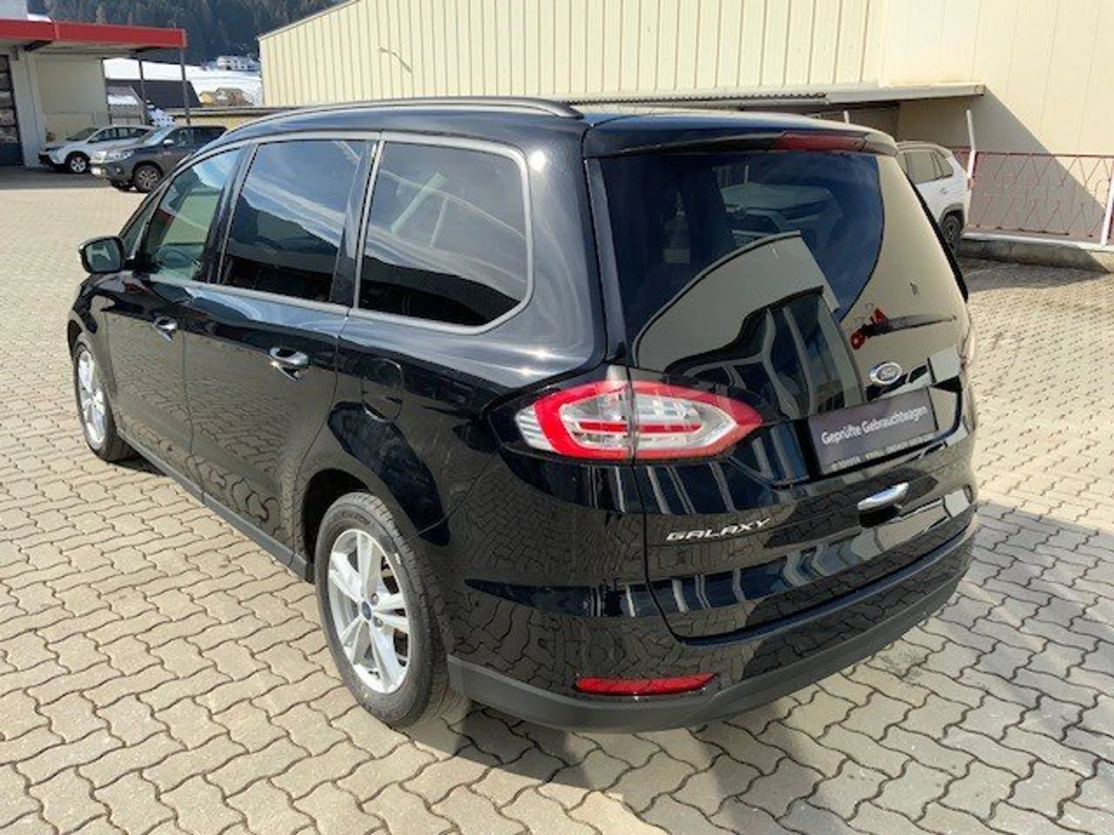 Ford Galaxy 2,0 TDCi Business Start/Stopp AV Abnehmbar — photo 6