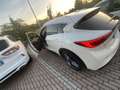 Infiniti Q30 premium tech - thumbnail 3