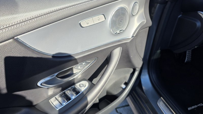 Mercedes-Benz E 220 d AMG-Line 9G-tronic AMG Navi Kamera LED Burmester — photo 10
