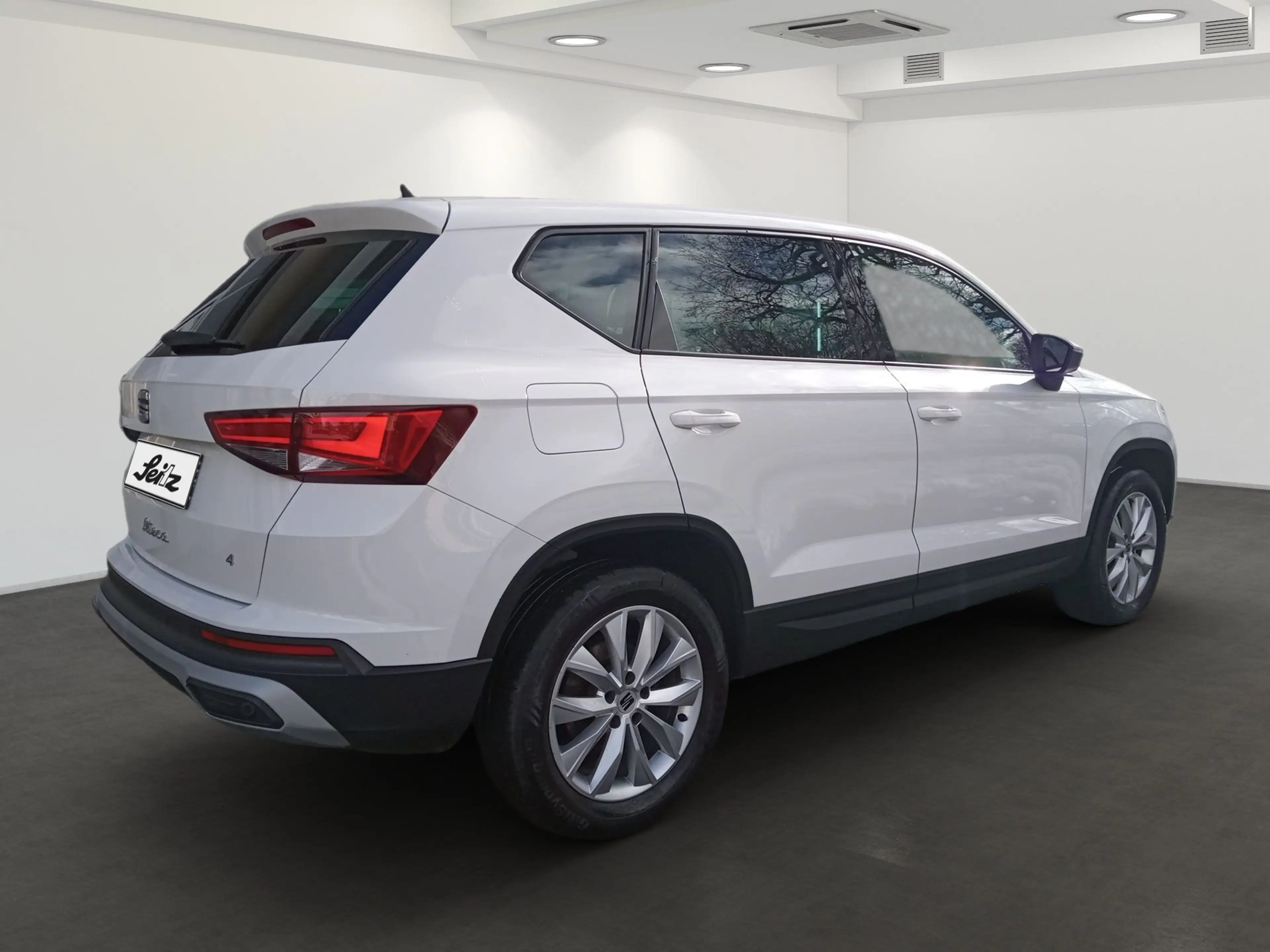 SEAT Ateca 2.0 TDI DSG Style 4Drive Navi. LED. Einparkhilfe — photo 6