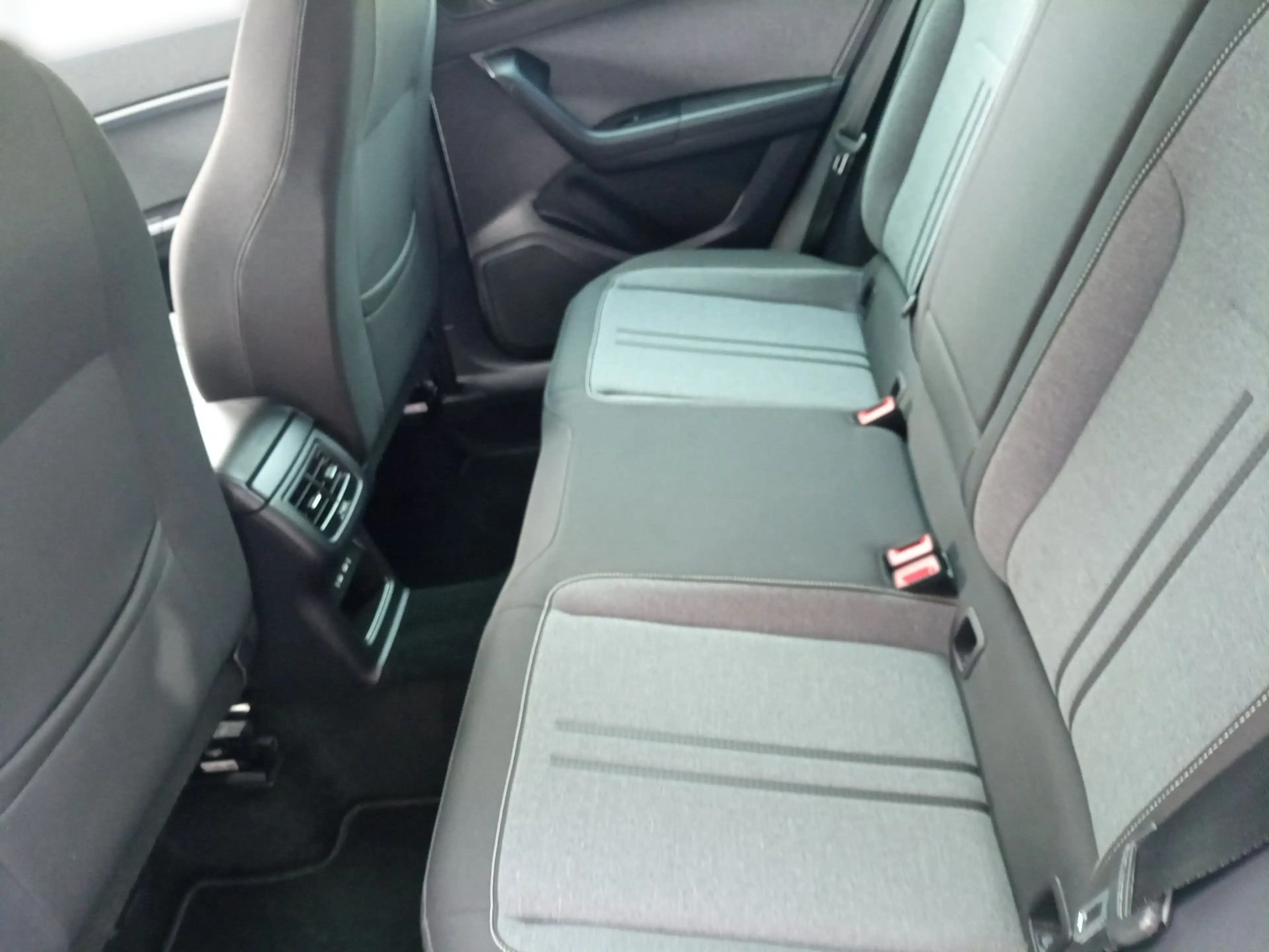 SEAT Ateca 2.0 TDI DSG Style 4Drive Navi. LED. Einparkhilfe — photo 15